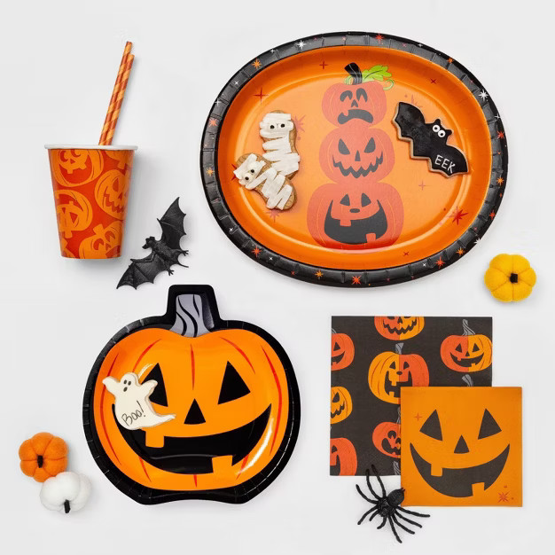20ct Pumpkin-Shaped Disposable Halloween Plates - Hyde & EEK! Boutique™ | Target