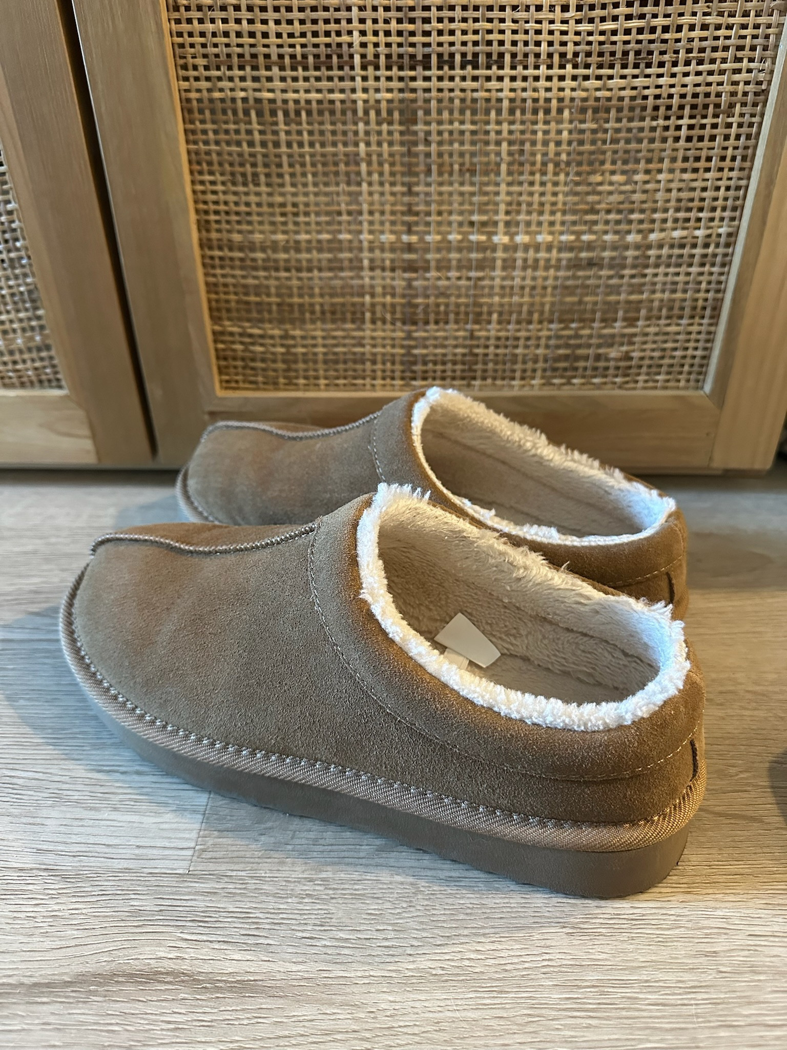 Another slippers stocking stuffer idea and these are from Target! These are under $30 and would make a great gift for anyone! 

#LTKHoliday #LTKSeasonal #LTKStyleTip