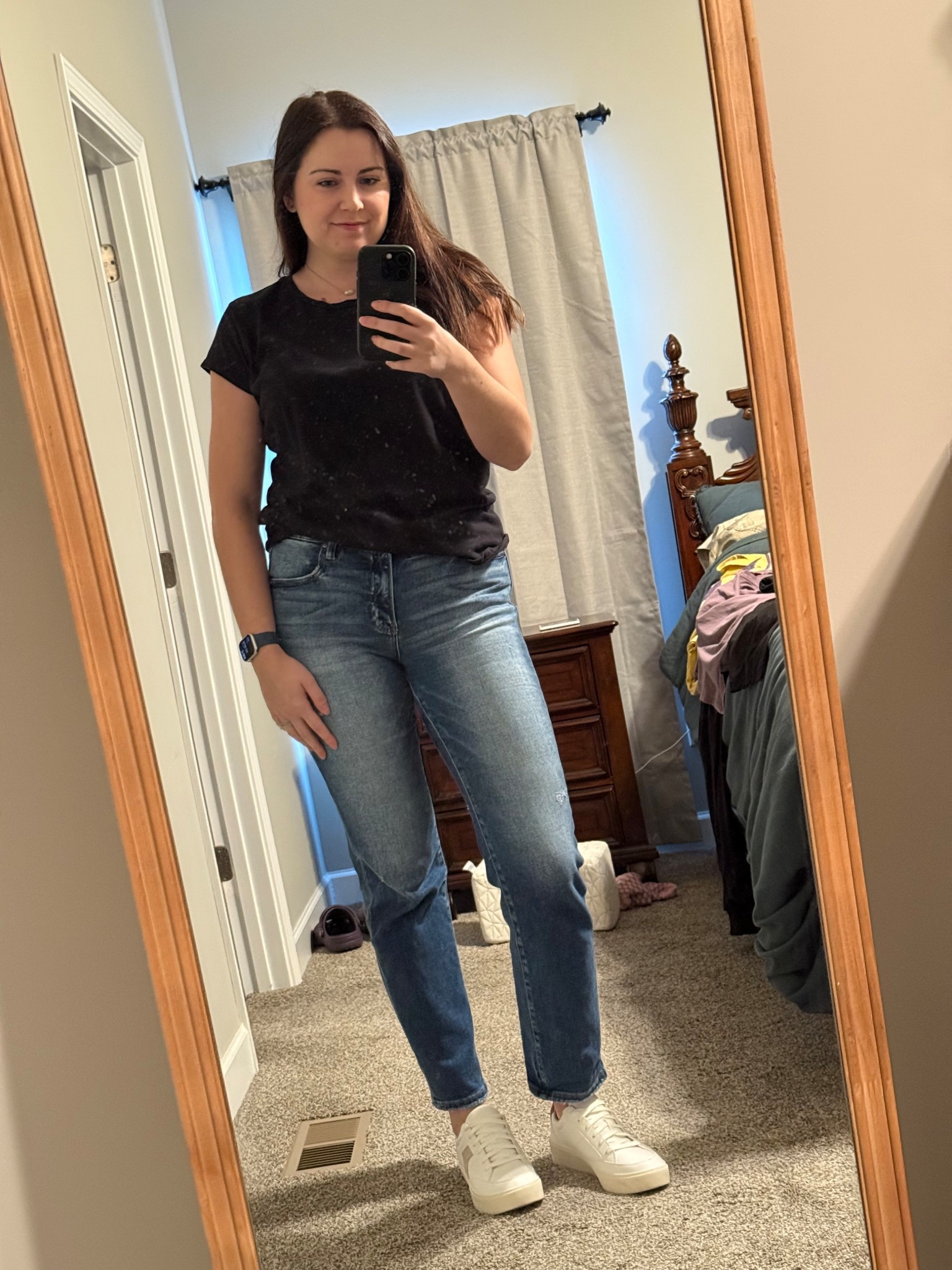 Happy Monday! I woke up this morning to temps feeling like fall here in TN! 🍂🍁 starting to lean toward my white sneakers instead of sandals. I love love love this Risen jeans! Seriously about to buy another pair bc they’re just so flattering and the perfect length!! Paired with a casual t-shirt and my go-to Kendra Scott necklace!
Casual outfit, outfit of the day, workwear, work outfit, sneakers, jeans, jewelry 

#LTKWorkwear #LTKStyleTip