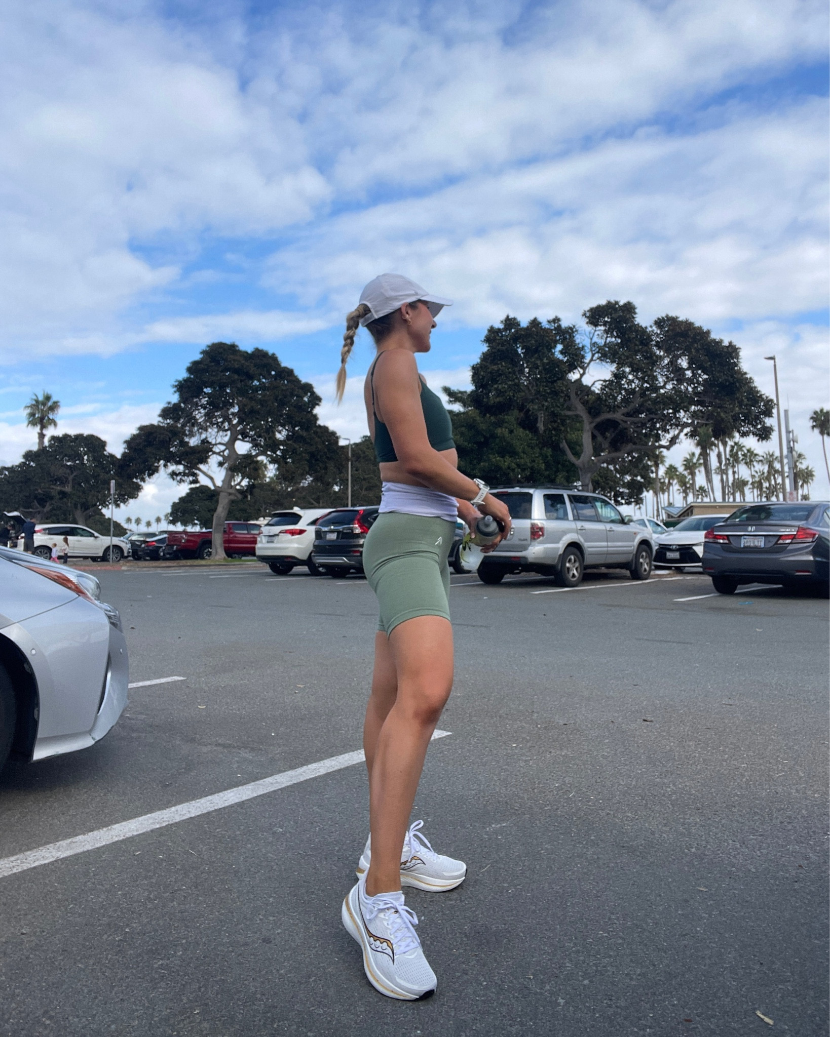 Running outfit linked!