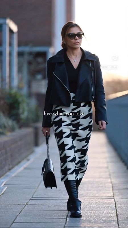Houndstooth Pattern Back Slit Pencil Skirt in White Black Knit Black Leather Jacket Black Over the Knee Boots YSL Black Medium Leather Bag Simple autumnal outfit Transitional outfit Autumn looks Neutral OOTD Fall outfit Beige outfit Simple fits Casual look Petite Style Guide Petite Fashion

#LTKeurope #LTKSeasonal #LTKstyletip