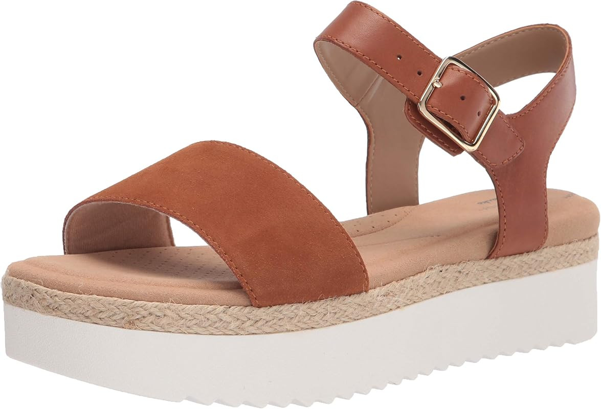 Clarks Women's Lana Shore Flat Sandal | Amazon (US)