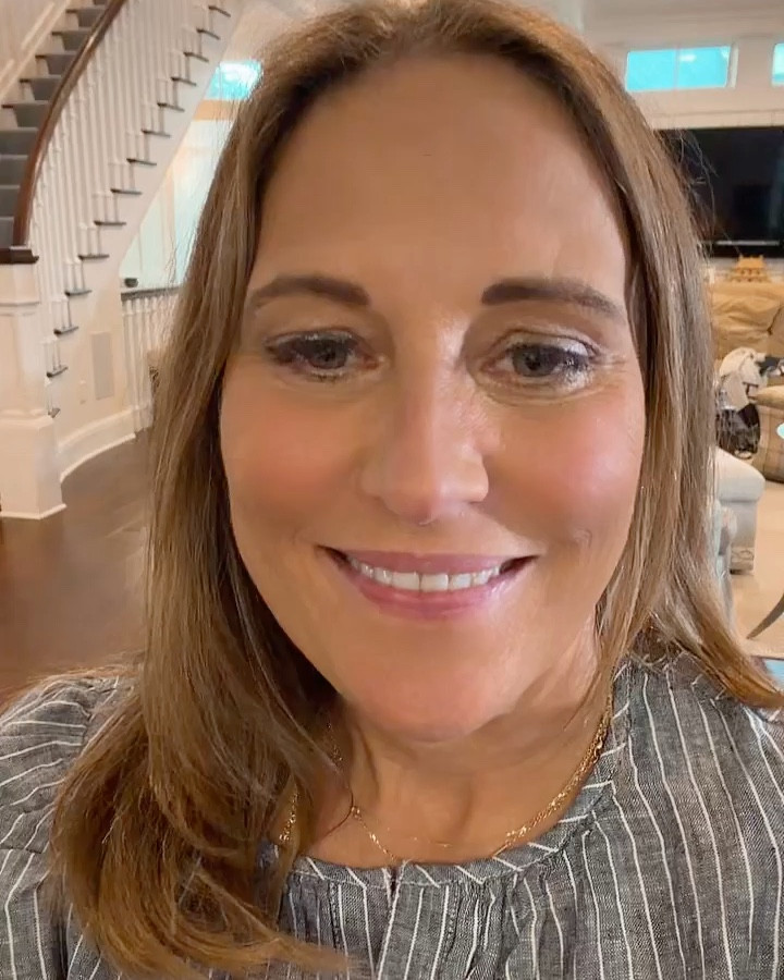 Here’s a sneak peek at the latest fashion trend featuring chic railroad stripes! We’ve discovered the perfect embodiment in a classic linen dress, and Tegan showcases a timeless look that is ideal for everyday wear. This effortlessly stylish outfit combines comfort and sophistication, making it a must-have for any fashionista! s

#LTKMidsize #LTKOver40 #LTKootd