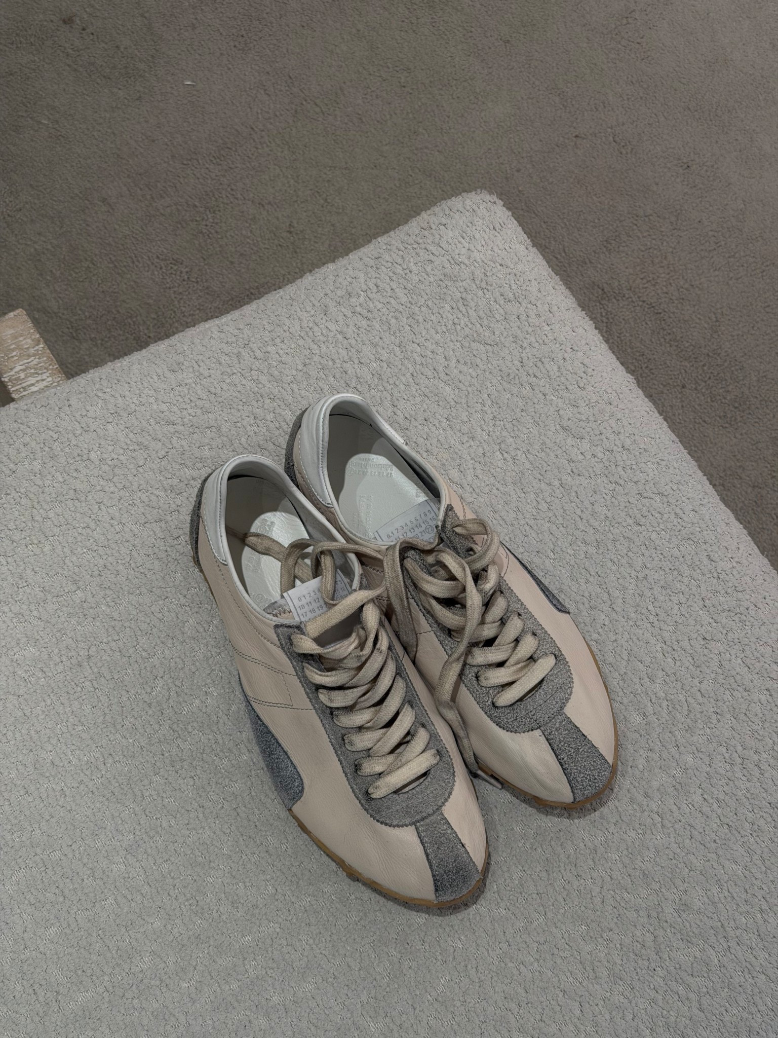 Canvas instead of leather (better priced)