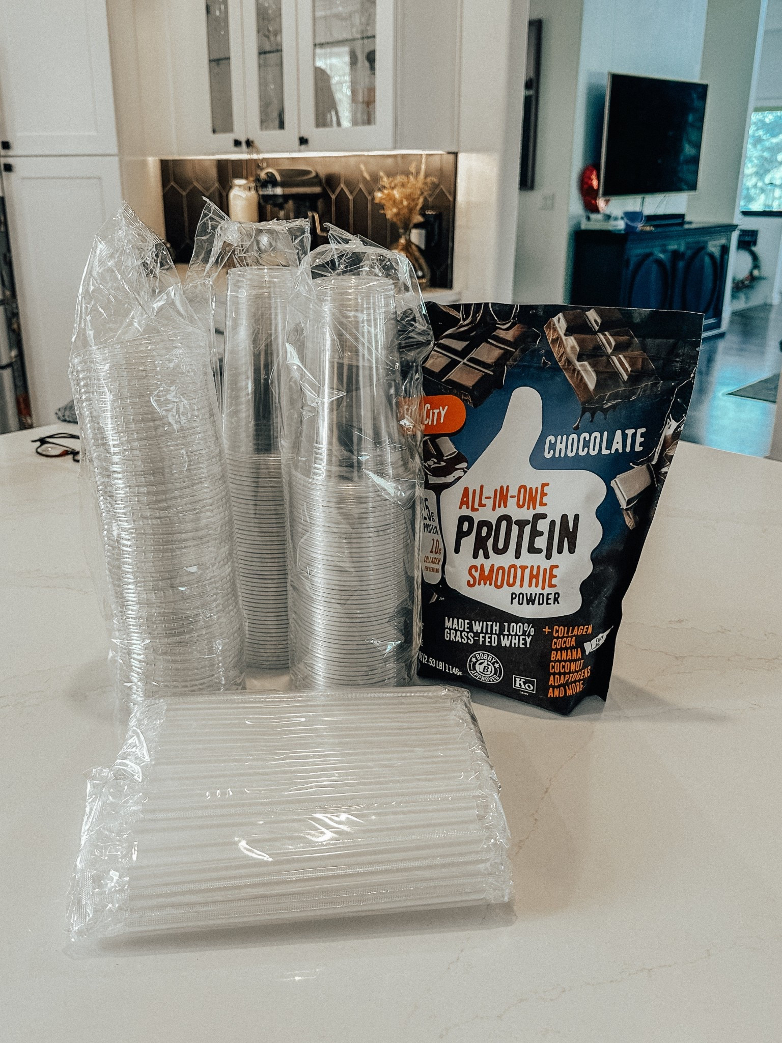 This combo is non-negotiable in my morning routine.

✔️ The only protein shake I actually look forward to
✔️ The perfect to-go cups (trust me, I’ve tested too many)

Simple, easy, and keeps me on track even when life’s wild.
Everything’s linked for you—don’t sleep on these.

#LTKActive #LTKHome