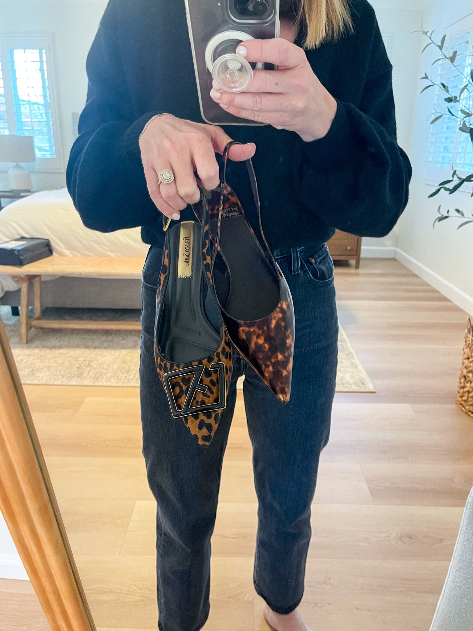 Shoe links 😍

Sling backs 
Heels 
Leopard 

#LTKSeasonal #LTKSpringSale #LTKshoecrush