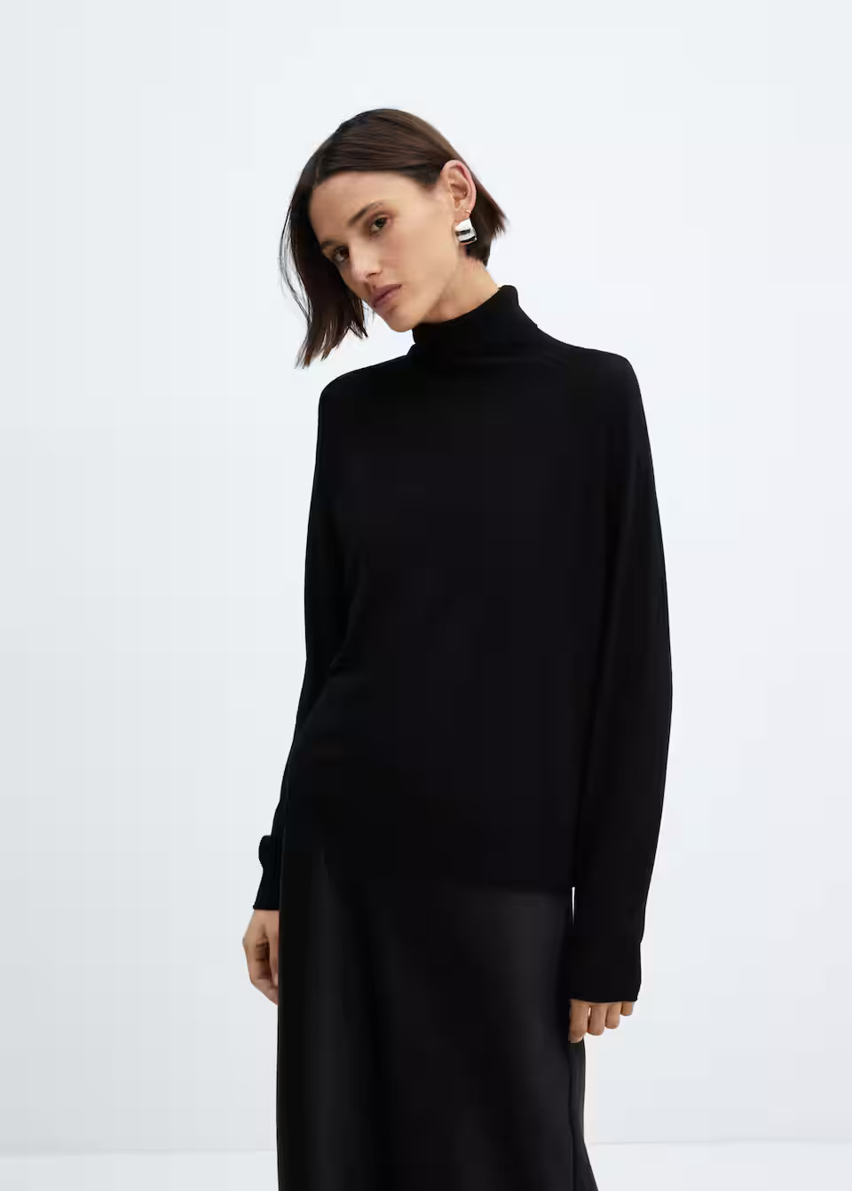 Fine-knit turtleneck sweater | MANGO (US)