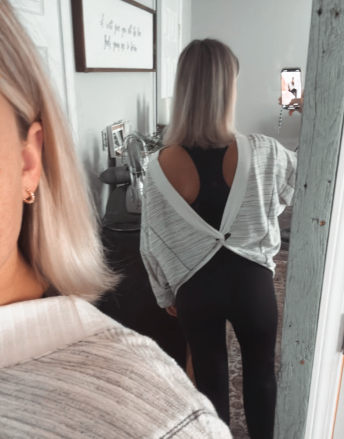 Backless sweatshirts are my favorite tops to wear during this in between weather where I’m freezing in the mornings but by mid-day I’m sweating😂☀️🥶

#LTKstyletip #LTKSeasonal #LTKfitness