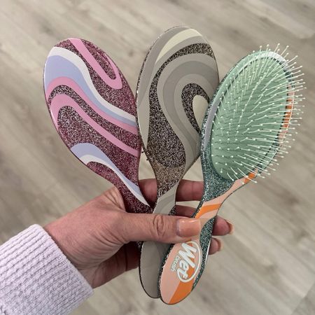 🔥 Steal Alert! Wet Brush 3-packs on major score!!! The set is actually a bit different, check it out 👇! Plus the Unbrush score is back too!!! (#ad)

#LTKbeauty #LTKsalealert #LTKswim
