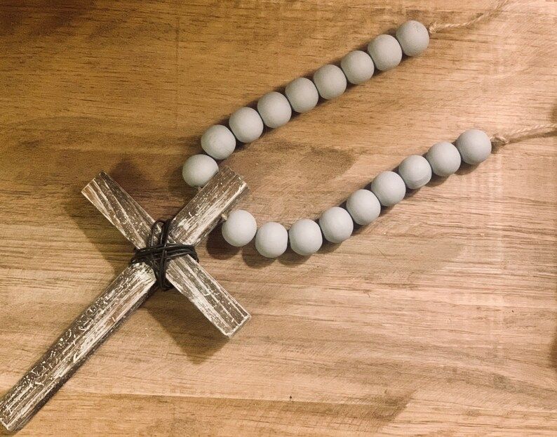 Wood Bead Garland With Distressed Cross - Etsy | Etsy (US)