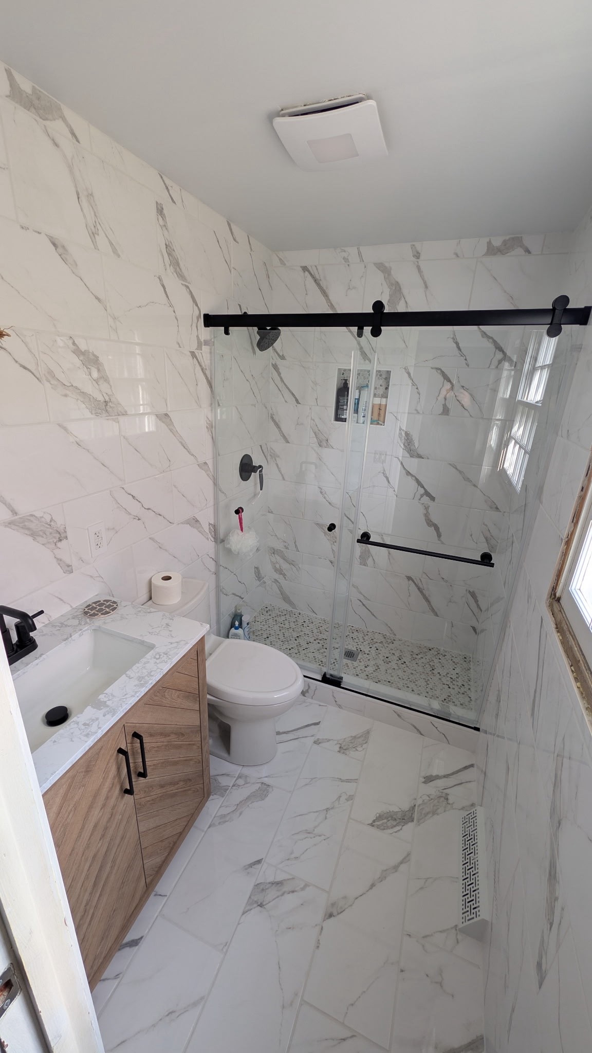 Shares from our bathroom reno that I love. Aesthetic was modern hotel. 

#LTKselfcare #LTKHome #LTKmorningroutine