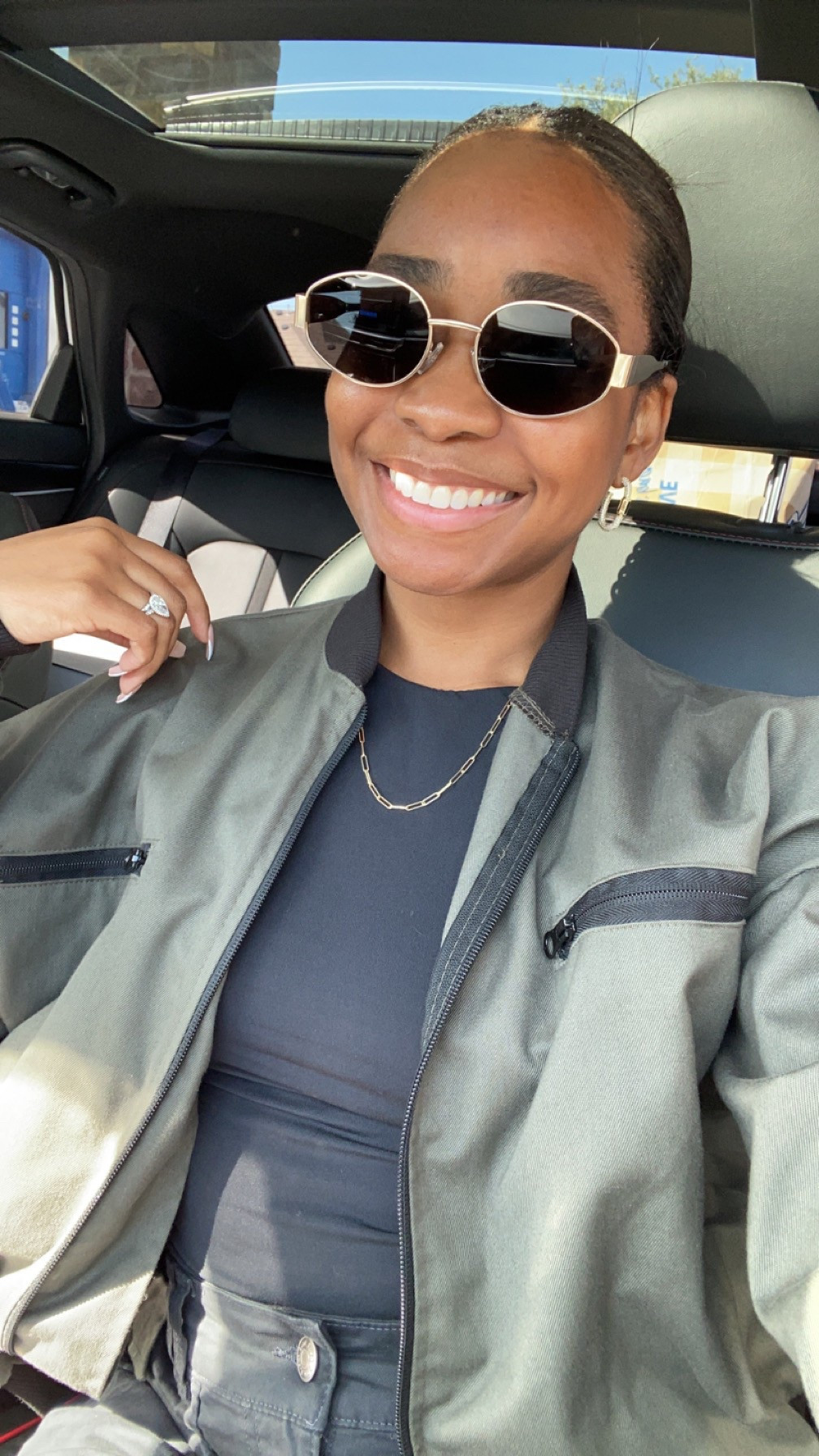 Suns out! You’ll catch me in these Amazon sunnies all spring and summer 😎☀️ 





#LTKFindsUnder50 #LTKStyleTip