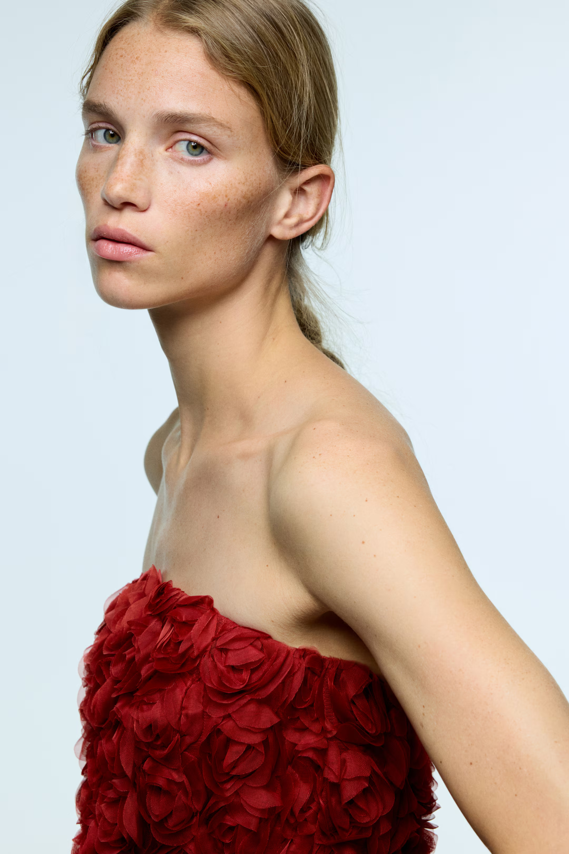 Appliquéd bandeau mini dress | H&M (UK, MY, IN, SG, PH, TW, HK)