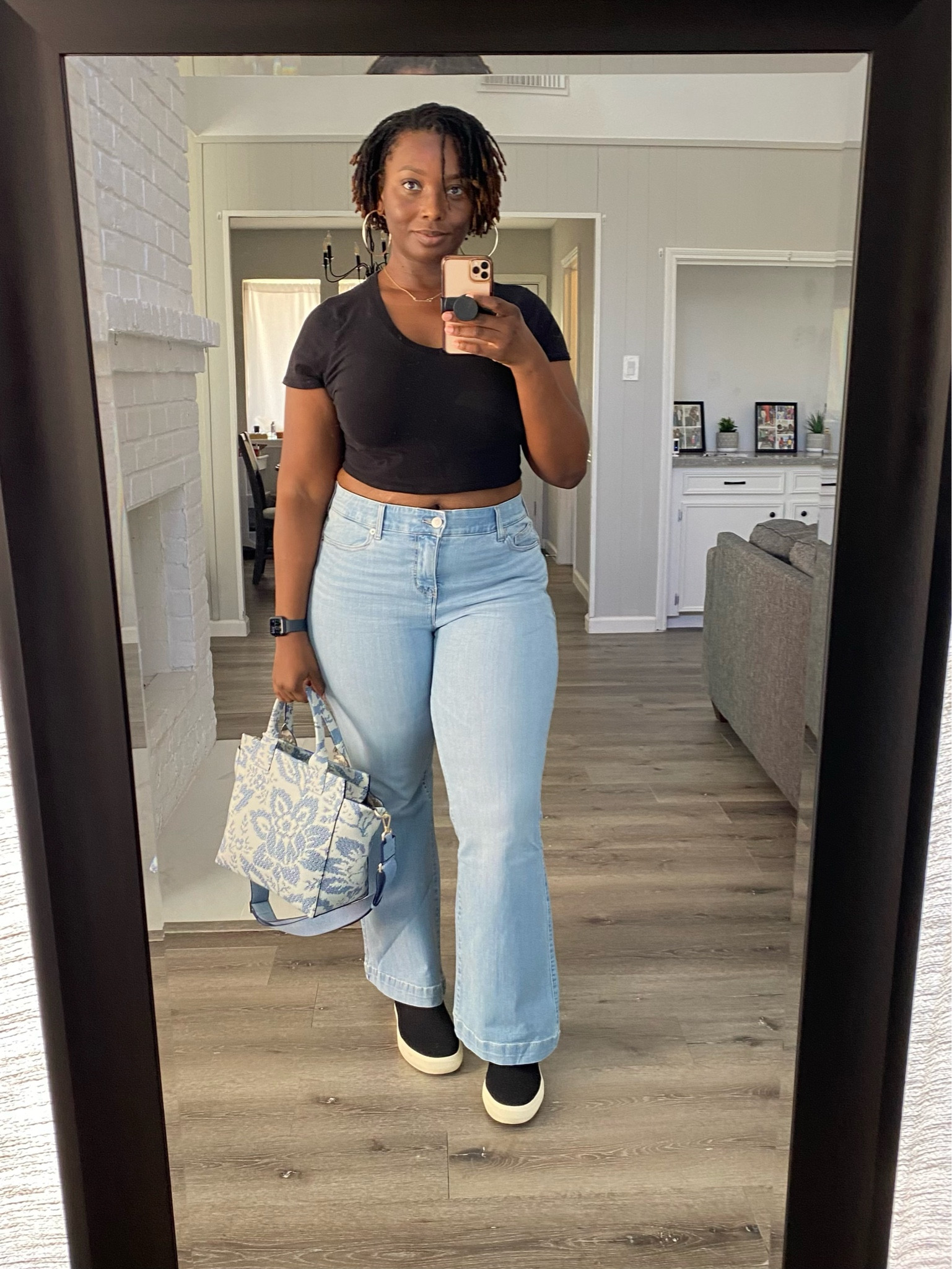 These jeans… 😍😍😍
Rothy’s bag and shoes, fashion nova Carly crop in 2X

#LTKplussize #LTKover40