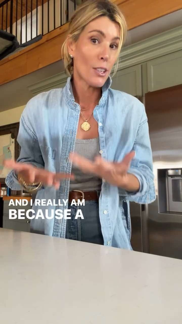 Back from the grocery store and sharing my outfit of the day! Denim button up, my new favorite Texas pendant & jeans. 

 #LTKgrwm #LTKootd #LTKstorytime
