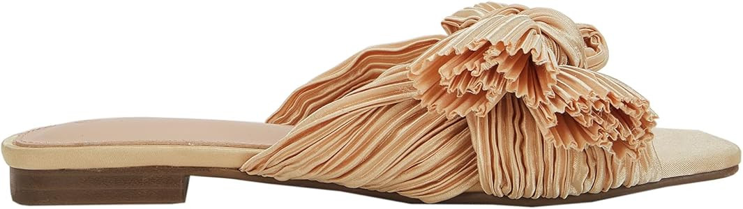 Amazon.com | VETASTE Women's Pleated Bow Flat Sandals Open Square Toe Slip on Slide Sandals | Sli... | Amazon (US)