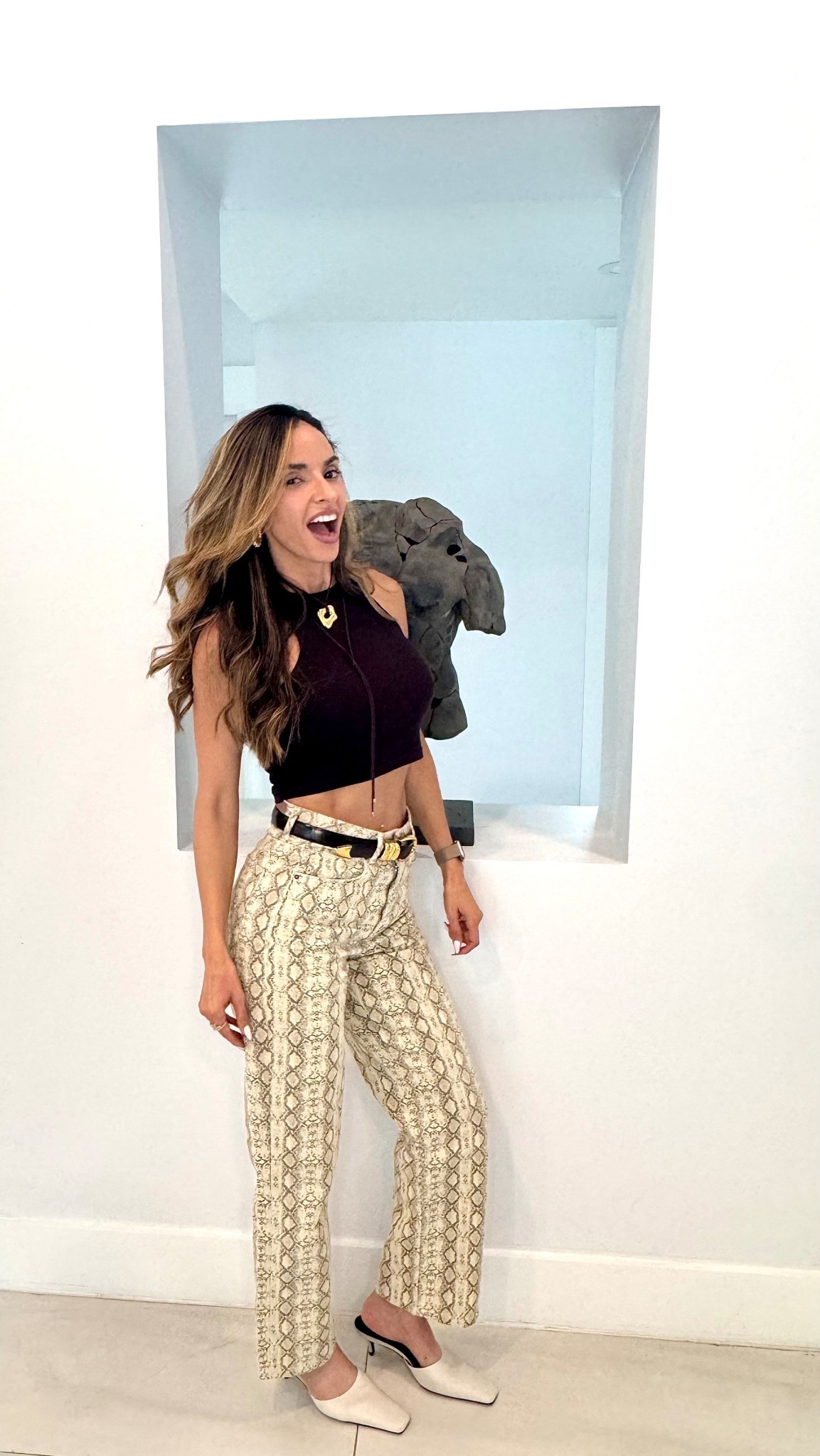 Elevated casual with a bold twist 🐍
Wearing snake print denim with a fitted brown top and crisp white mules for the perfect balance of edgy and chic. 

Finished the look with a slouchy brown clutch and gold accessories for a polished, day-to-night vibe. Perfect for summer errands, city strolls, or weekend brunch.

#LTKSeasonal #LTKStyleTip #LTKSummerEdit