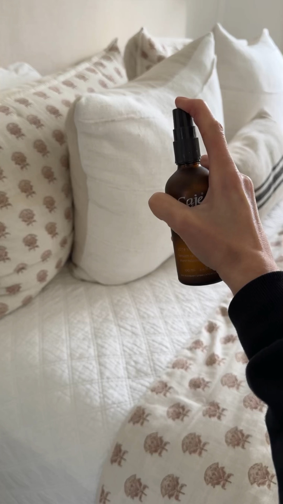 My nightly must-have! This calming face and body mist eases stress and rejuvenates the senses—perfect for helping mom unwind at the end of the day.



#LTKGiftGuide #LTKhome #LTKSeasonal