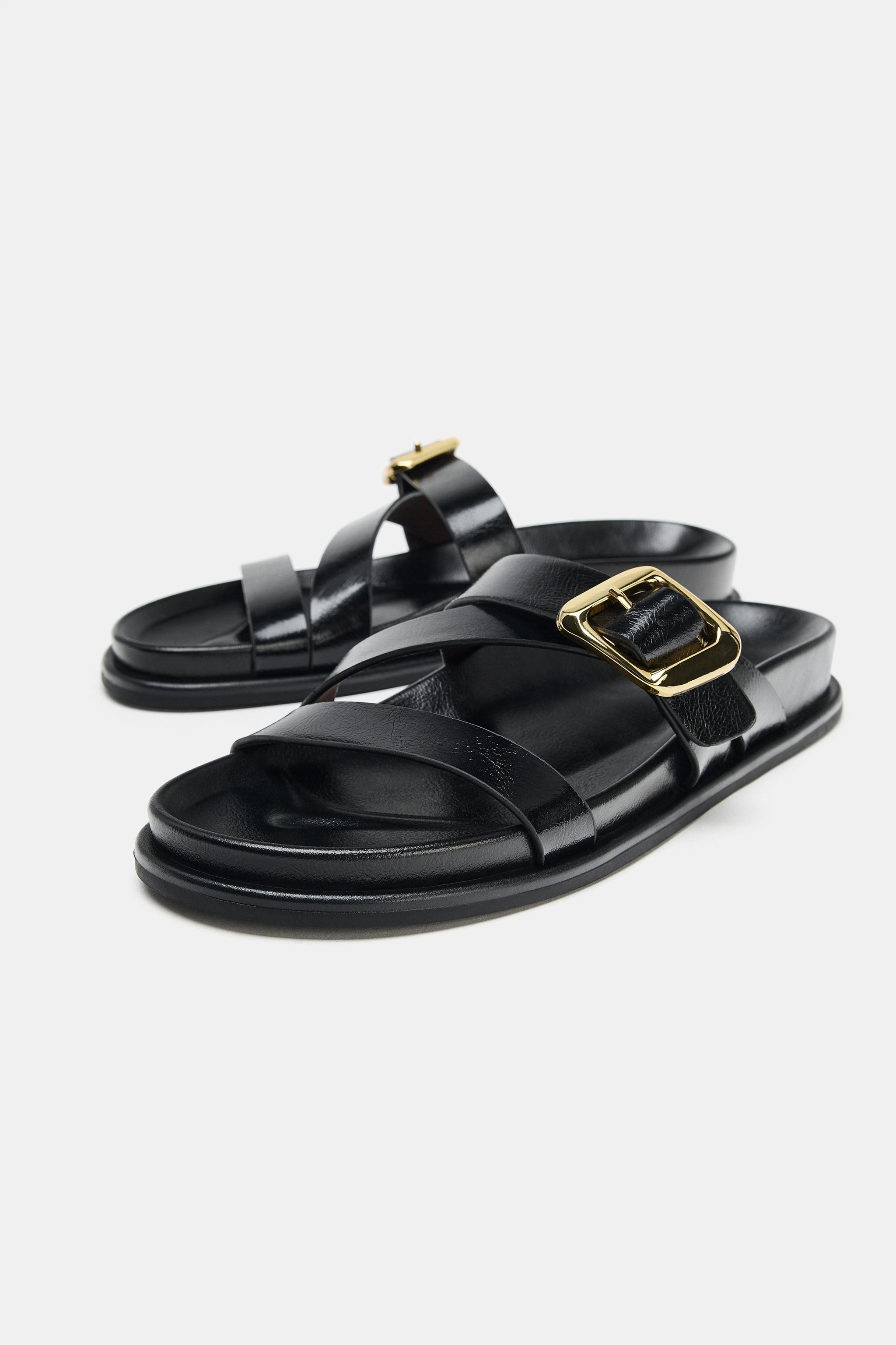 FLACHE SANDALE MIT SCHNALLEN | Zara DE