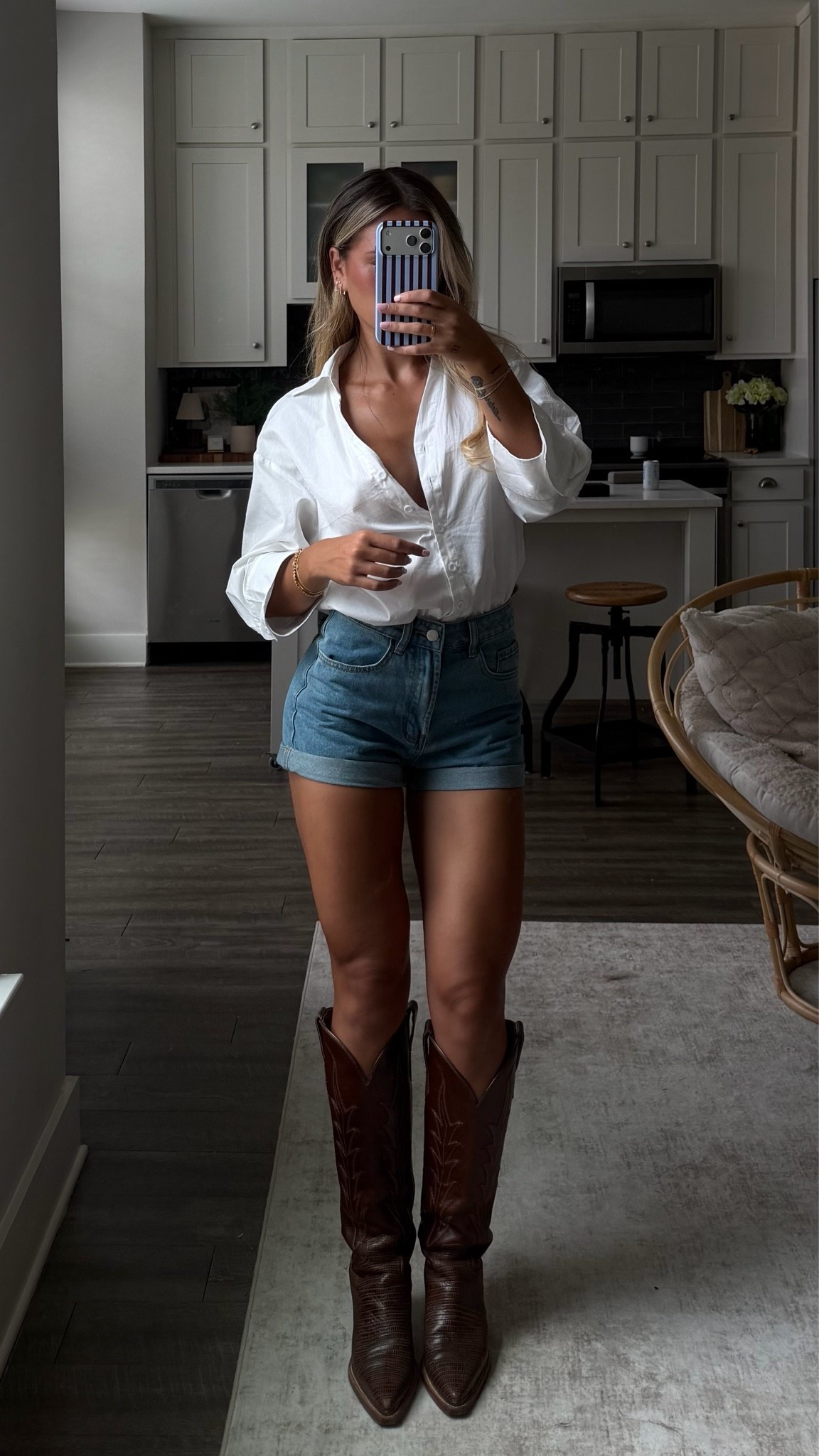 wearing a 4 in the top & a 2 in the shorts!