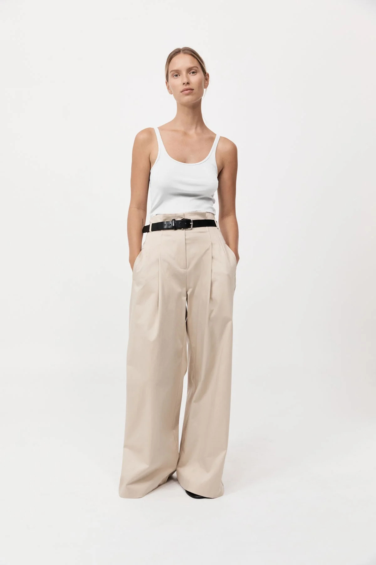 Organic Cotton Slim Scoop Tank - White | St. Agni (US, UK, EU)