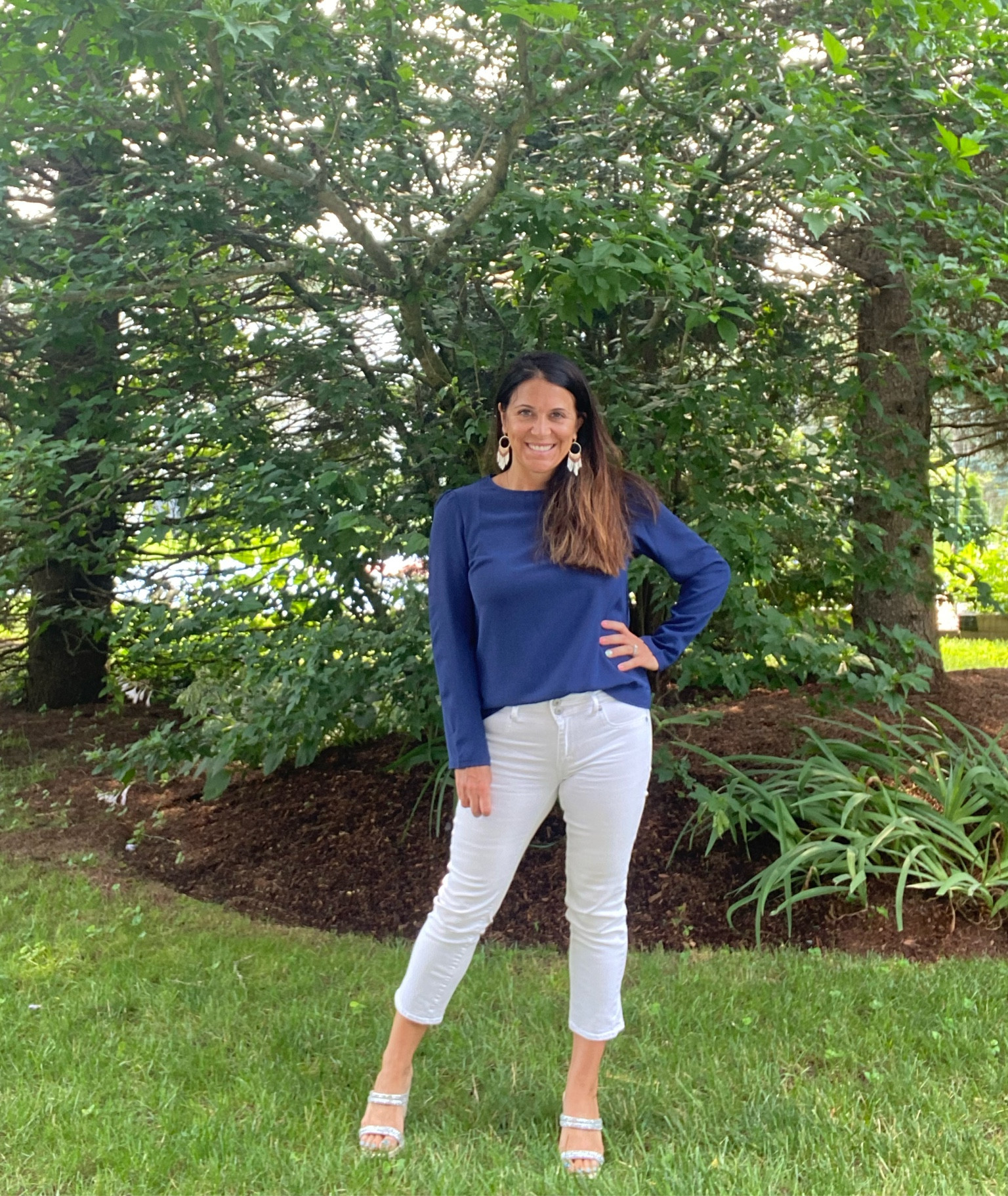 U guys… this may just be one of the best tops I have come across in a while! It may look plain in this pic but head to my stories for the real reason I love it!!

#LTKunder50 #LTKFind #LTKstyletip