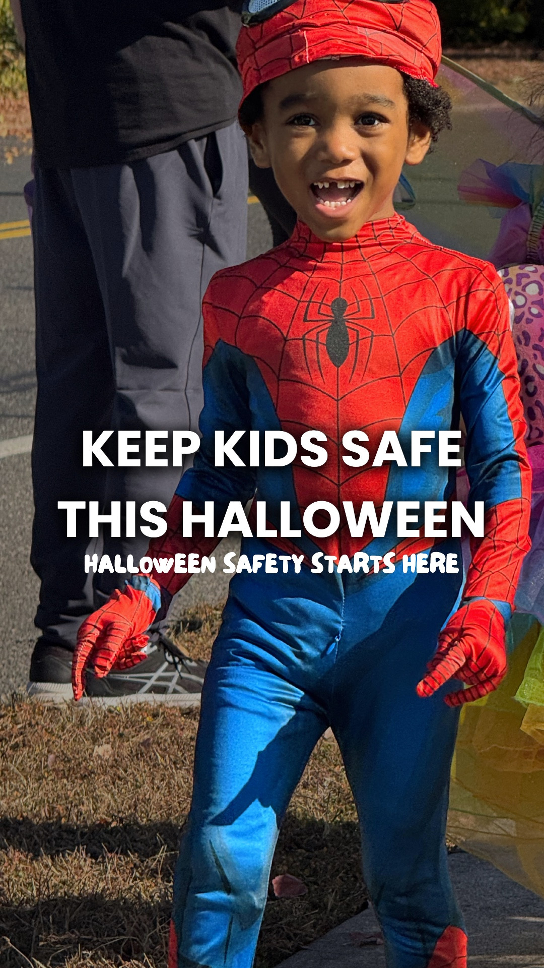 🚨 Safety Monday Alert! The scariest part of Halloween isn’t the costumes—it’s what’s hiding in the candy.

🍬 Kids with allergies face real risks this time of year. Some treats aren’t labeled clearly, and meds left on the counter can look just like candy.

Here’s how to keep Halloween safe:
✔️ Check every label before your kid digs in
✔️ Look for teal pumpkin houses—they mean allergy-friendly options
✔️ Lock away meds, especially when the candy bags are out

📌 One quick check now = no scary ER visits later.

#LTKKids #LTKHalloween #LTKFindsUnder50