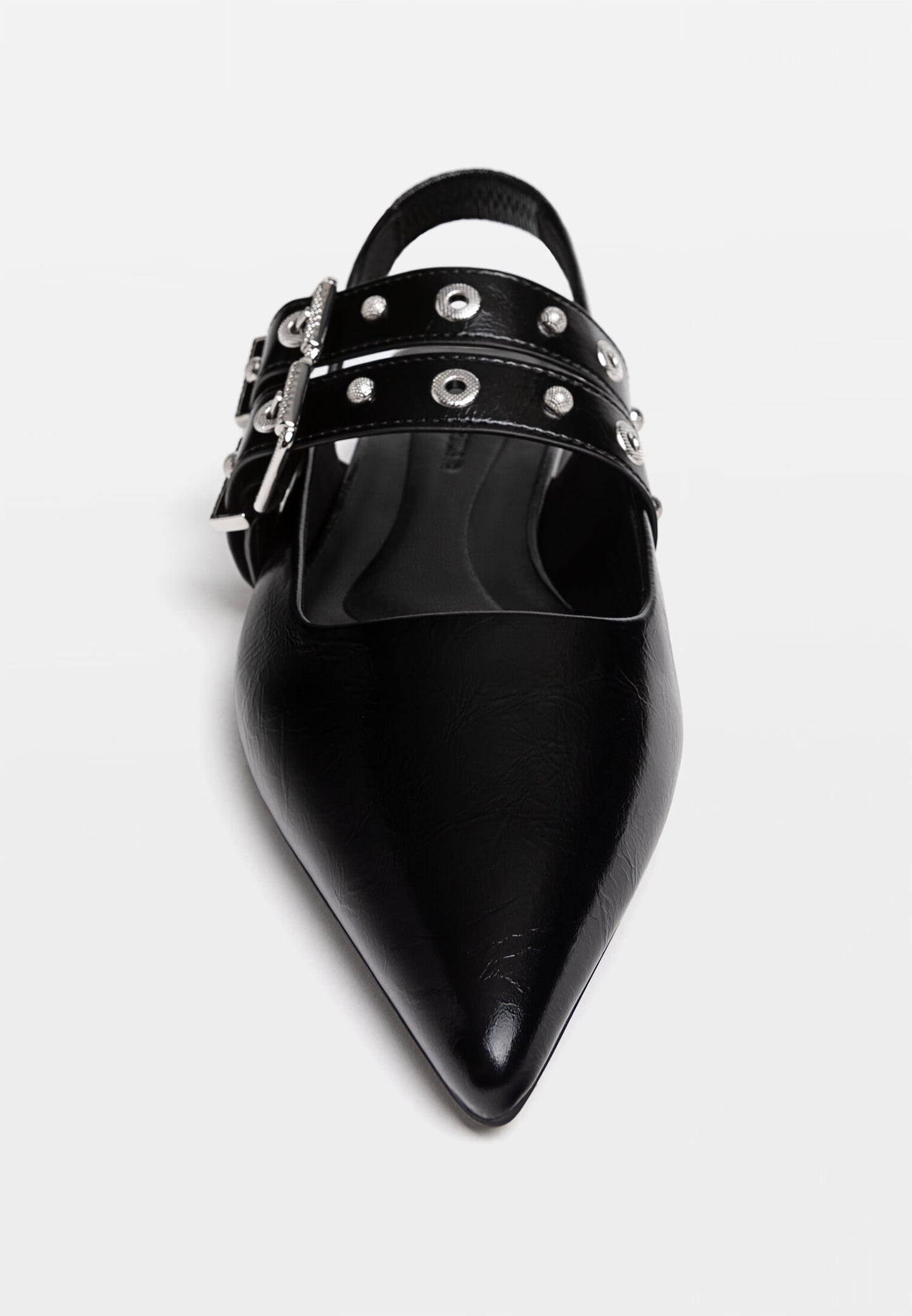 Flat shoes with buckle details | Stradivarius (UK)