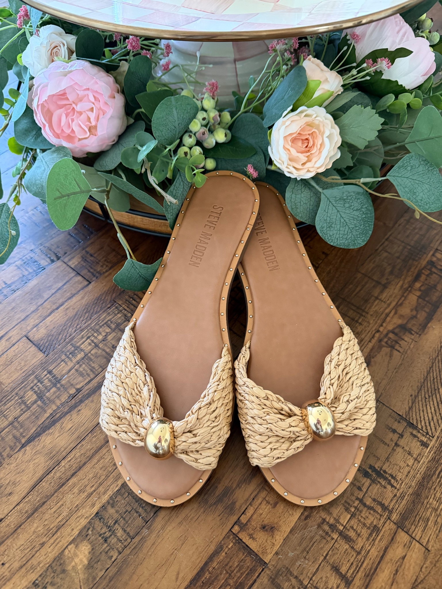 Sandlas 50% off! Went up 1/2 a size 

#LTKSaleAlert