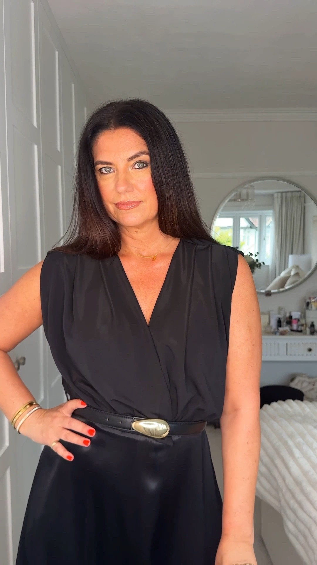 I am out out. In the rain no less. This dress is everything though. The cut, the style, the fit. I’ll link it in my LTK x 

#blackdress #midlifefashion #over50women

#LTKover50style #LTKuk #LTKstyletip