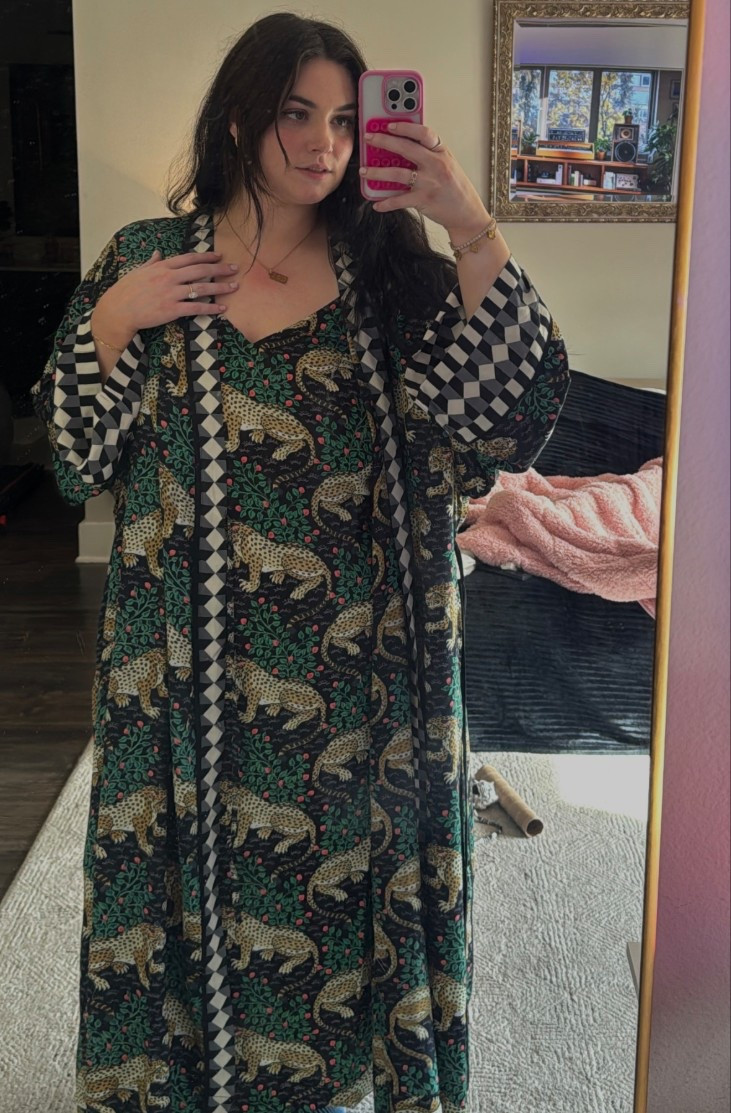 pajamas that make me feel like a luxurious baddie

#LTKselfcare #LTKHome #LTKOver40