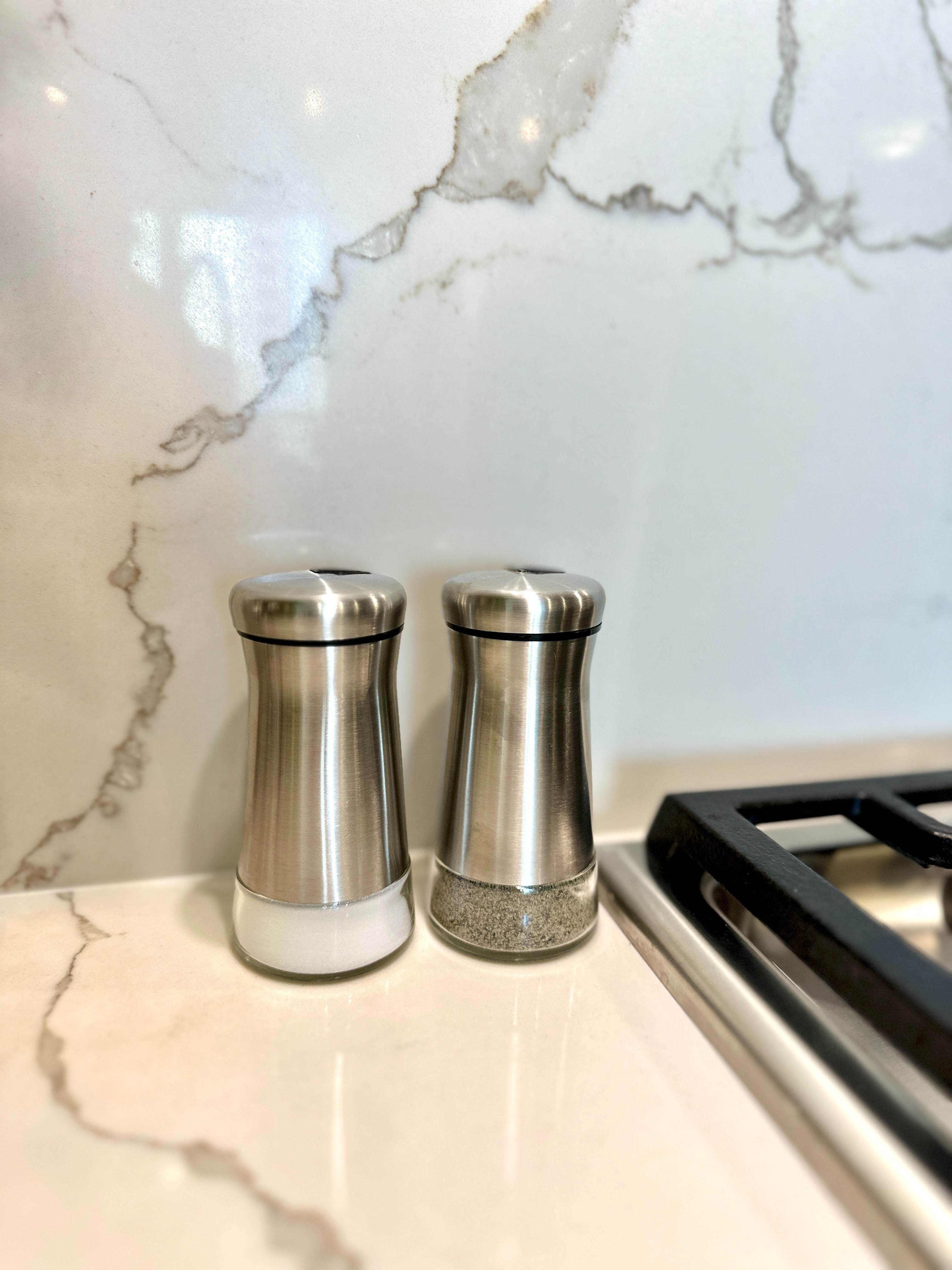 Add the perfect finishing touch to your dining table 🧂✨ with these salt and pepper shakers! Functional, stylish, and easy to use, they bring everyday convenience while enhancing your kitchen or dining room décor 💖🏡. Perfect for family meals, entertaining guests, and keeping your favorite seasonings close at hand 👀✨. Trust me, this is one small detail that makes a big difference 💕

#saltandpepper #kitchenessentials #homedecor #tablesetting #diningroom #homeinspo #kitchenstyle #modernliving #tabledecor #homeessentials #organizedhome #cookathome #housegoals #homestyle #dailyessentials #ltkhome #ltkfinds #musthave #kitchendecor #entertainingathome 

 
