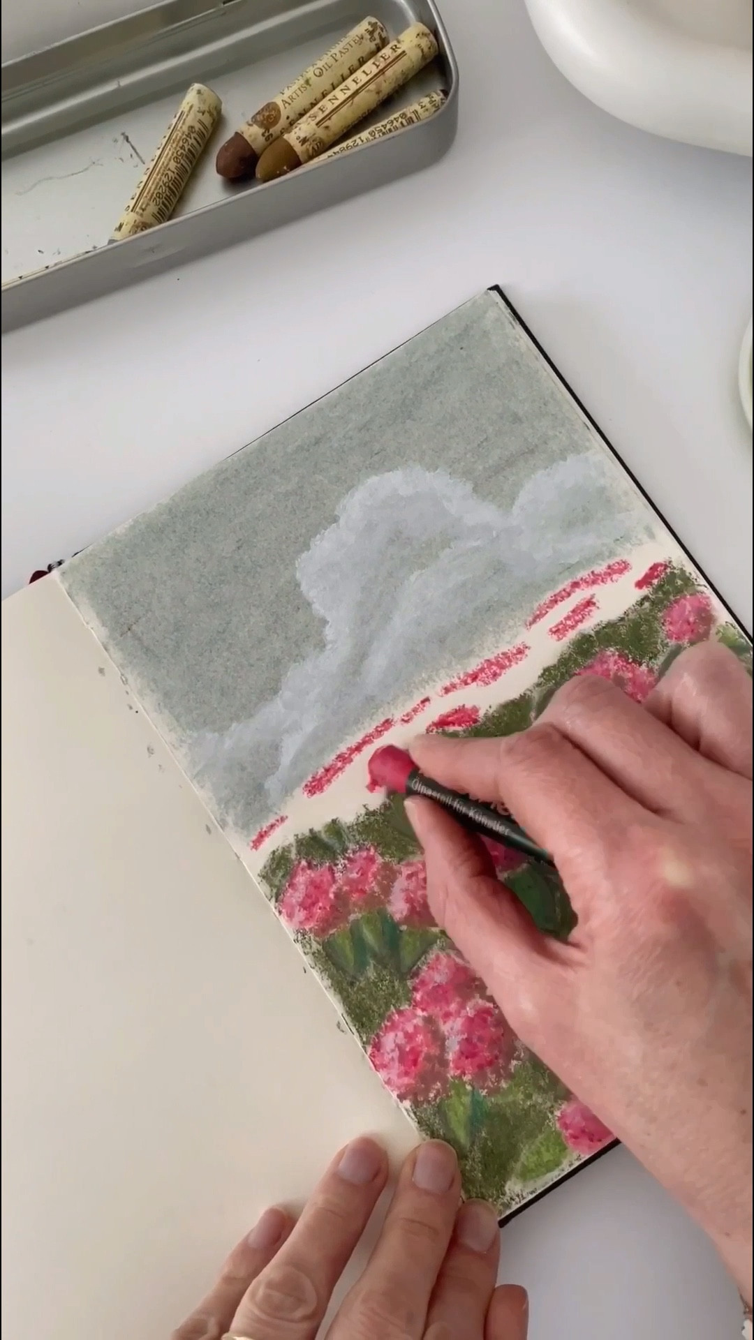 Dessin de fleurs au printemps avec des pastels à l’huile 

#LTKeurope #LTKfrance #LTKspring