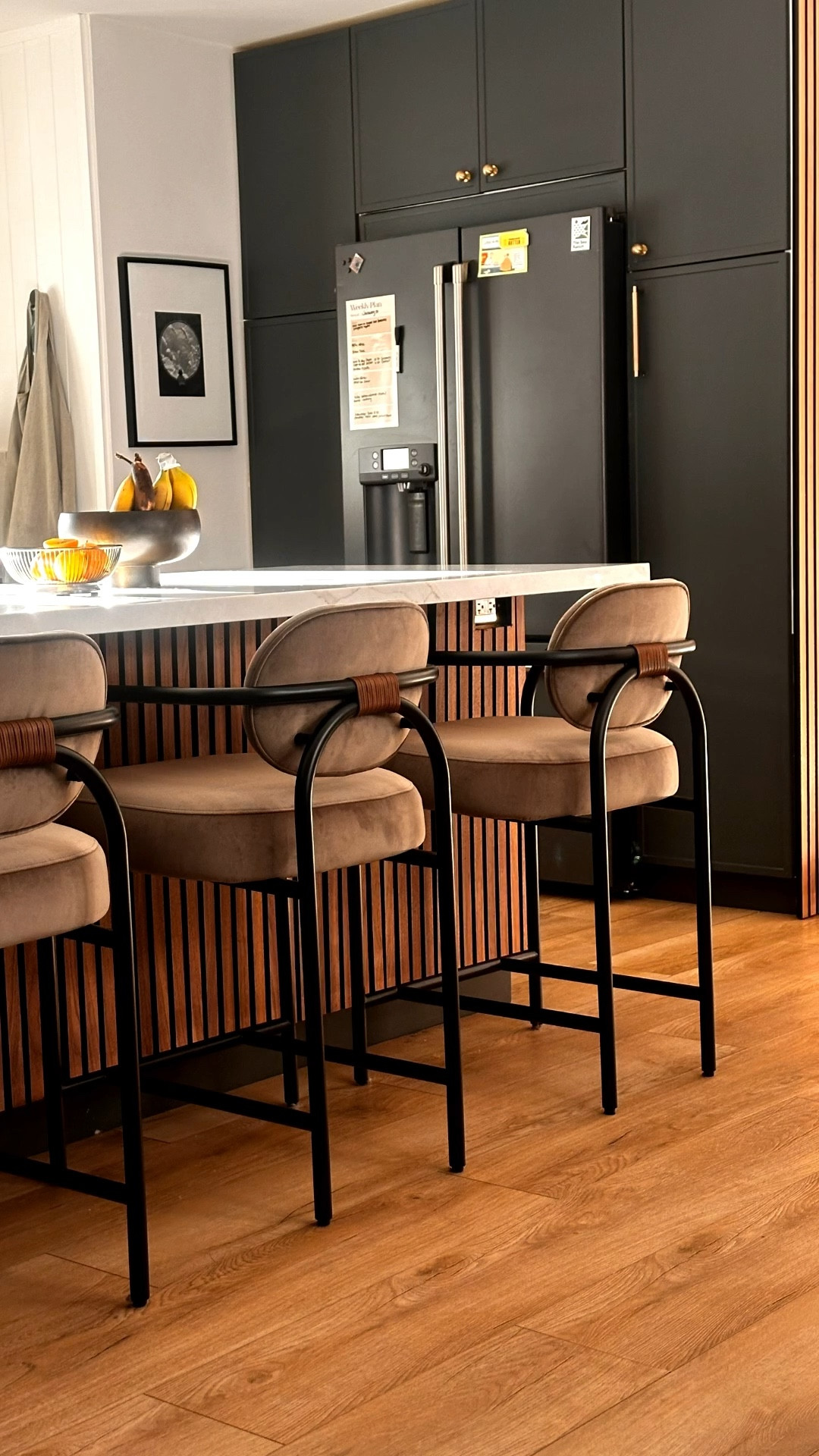 #AD Not every unfinished project is obvious — sometimes it’s just one less stool than you actually need.

The Arches counter stools from @denvermodern  didn’t just complete the space, it made our kitchen feel intentional, comfortable, and ready for real life again.

Sometimes good design isn’t about changing everything. It’s about finishing what you started. #DenverModern 

#LTKHome