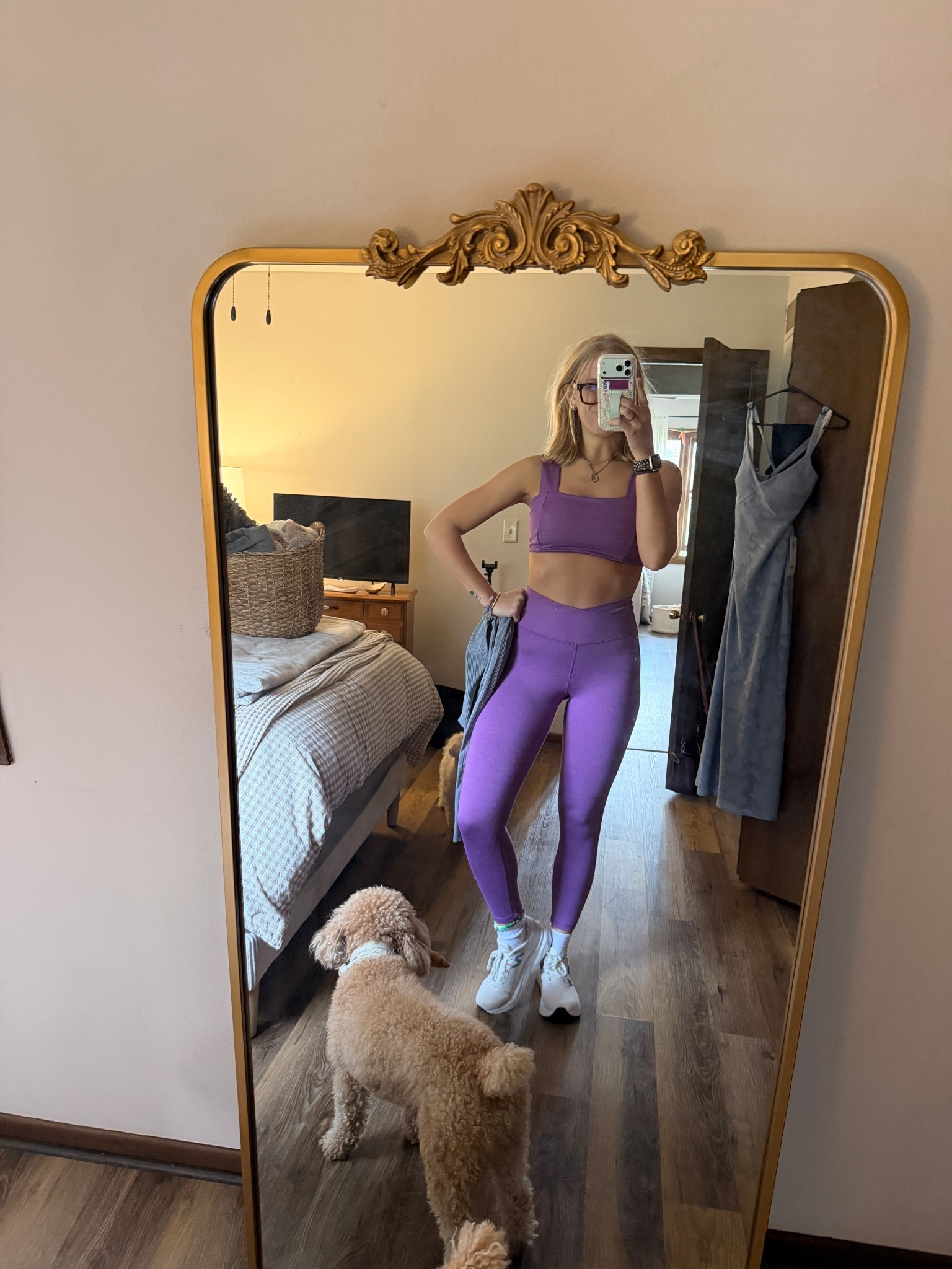 Today’s 💪🏻🦵🏼 & 🏃🏼‍♀️💨 outfit—04.24.26

size medium in sports bra
size small in leggings
size medium in grey fitted long sleeve tee
size 9 in white New Balance shoes
*socks are from @DSW :)

Old Navy finds, Old Navy deals, Old Navy sale, Old Navy fashion, Old Navy activewear, Old Navy sports bra, Old Navy leggings, purple set, purple workout set, SoComfy set, New Balance shoes, white running shoes, DSW finds, DSW deals, DSW sneakers

#LTKootd #LTKfitnessgoals #LTKActive