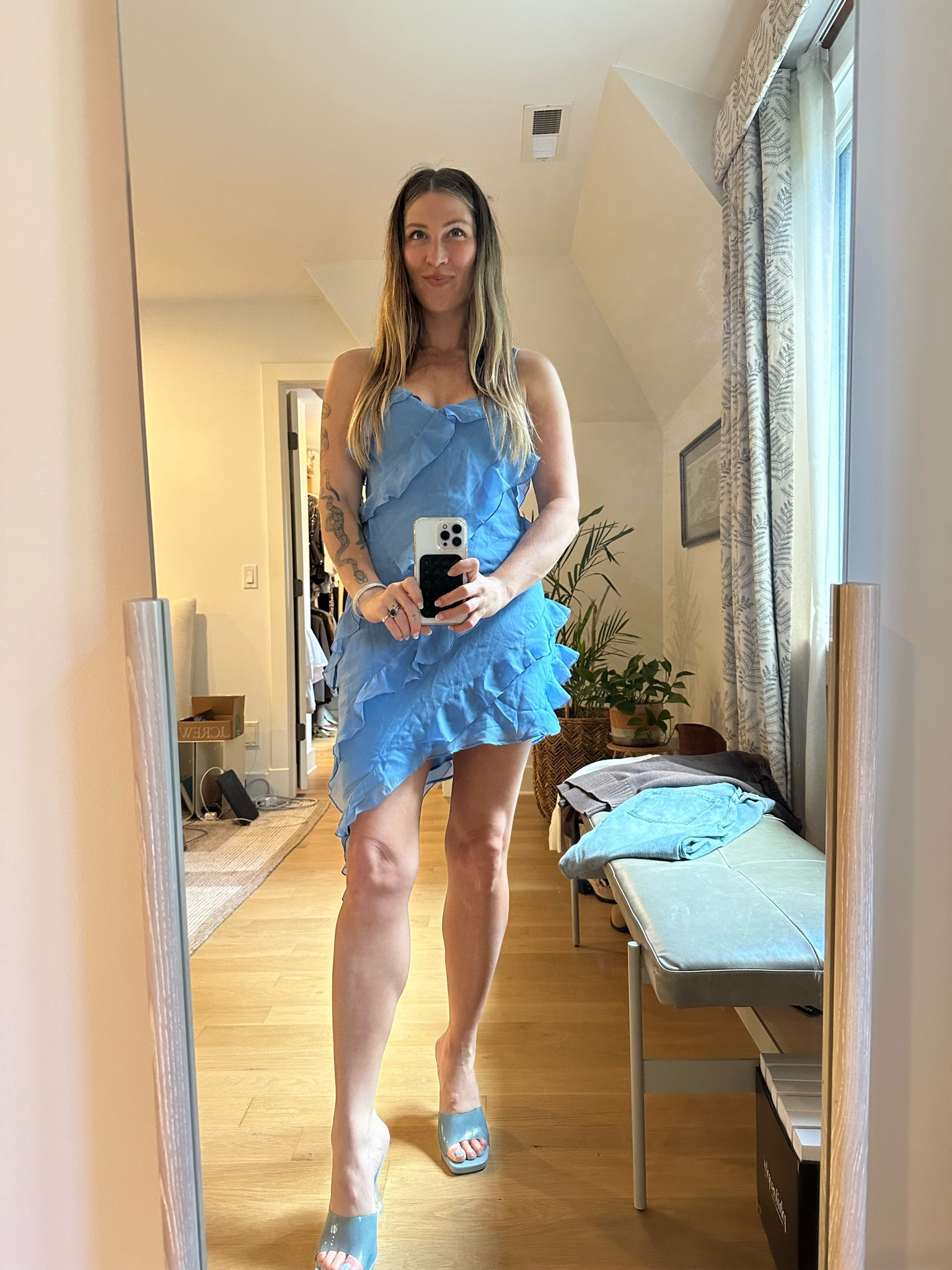 The cutest little blue dress I found from Abercrombie and I’m obsessed!! Fits perfectly, so cute for date night  