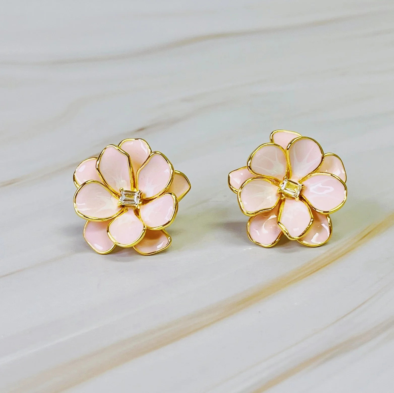 Art Of Flower Earrings Blush Pink | Casual Chic Boutique