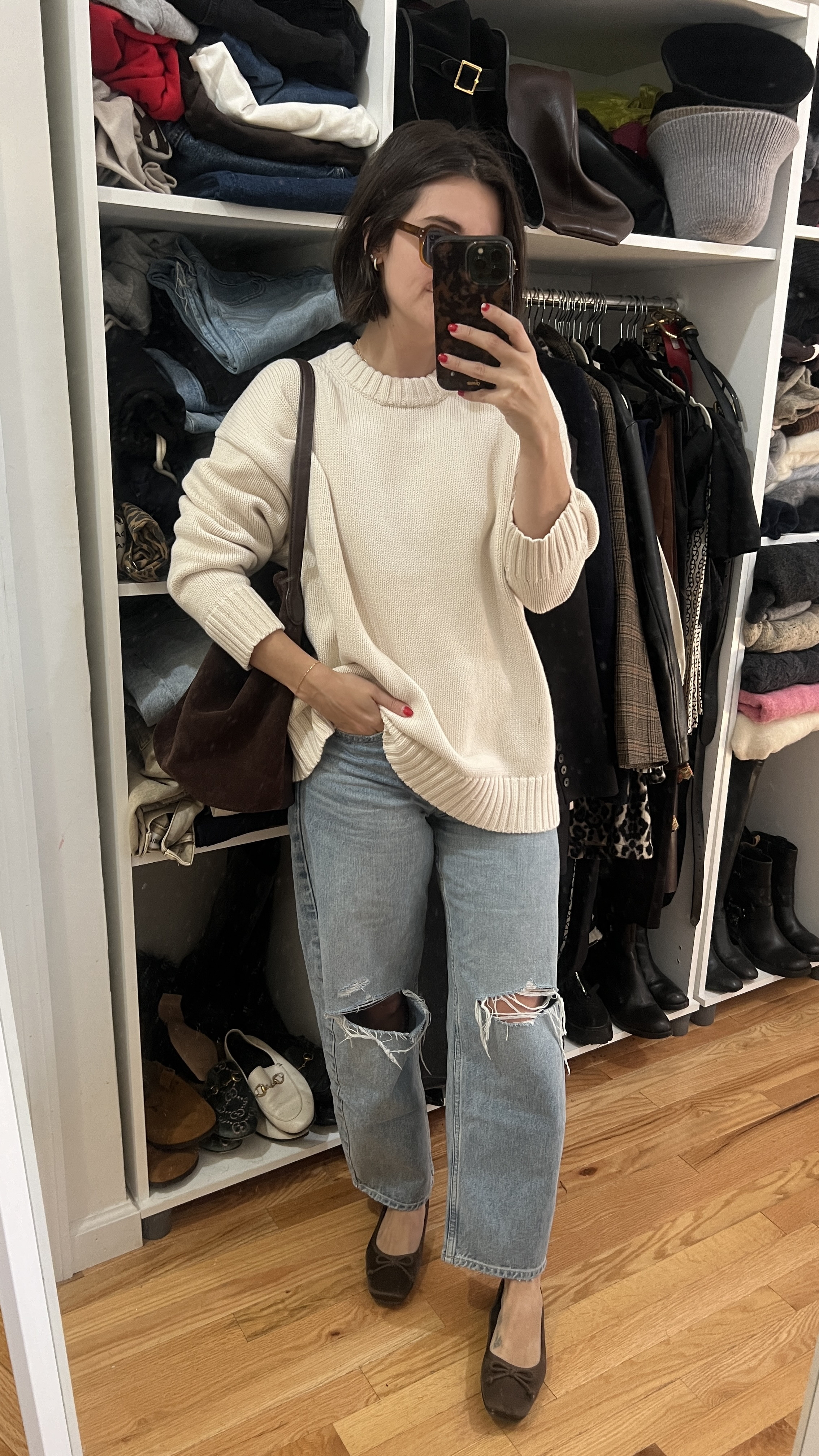 Sweater, gap, cotton sweater, jeans, barrel jean, chocolate brown

#LTKFindsUnder100 #LTKStyleTip #LTKSeasonal