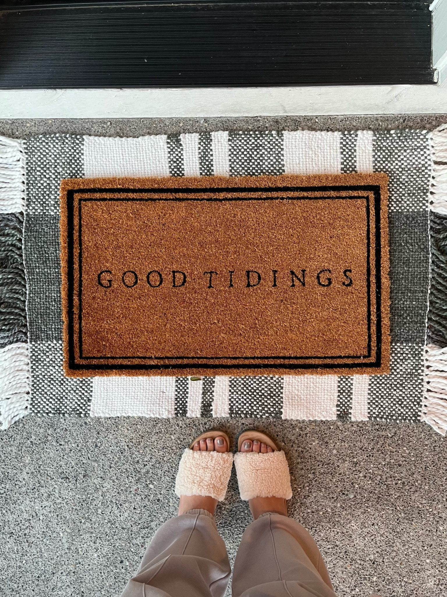 Christmas porch layered mats 🌲

Target finds, Christmas decor, front porch decor, layering door mats, front door mat, target picks, seasonal decor, home finds, target Christmas home 

#LTKCyberweek 

#LTKSeasonal #LTKHoliday