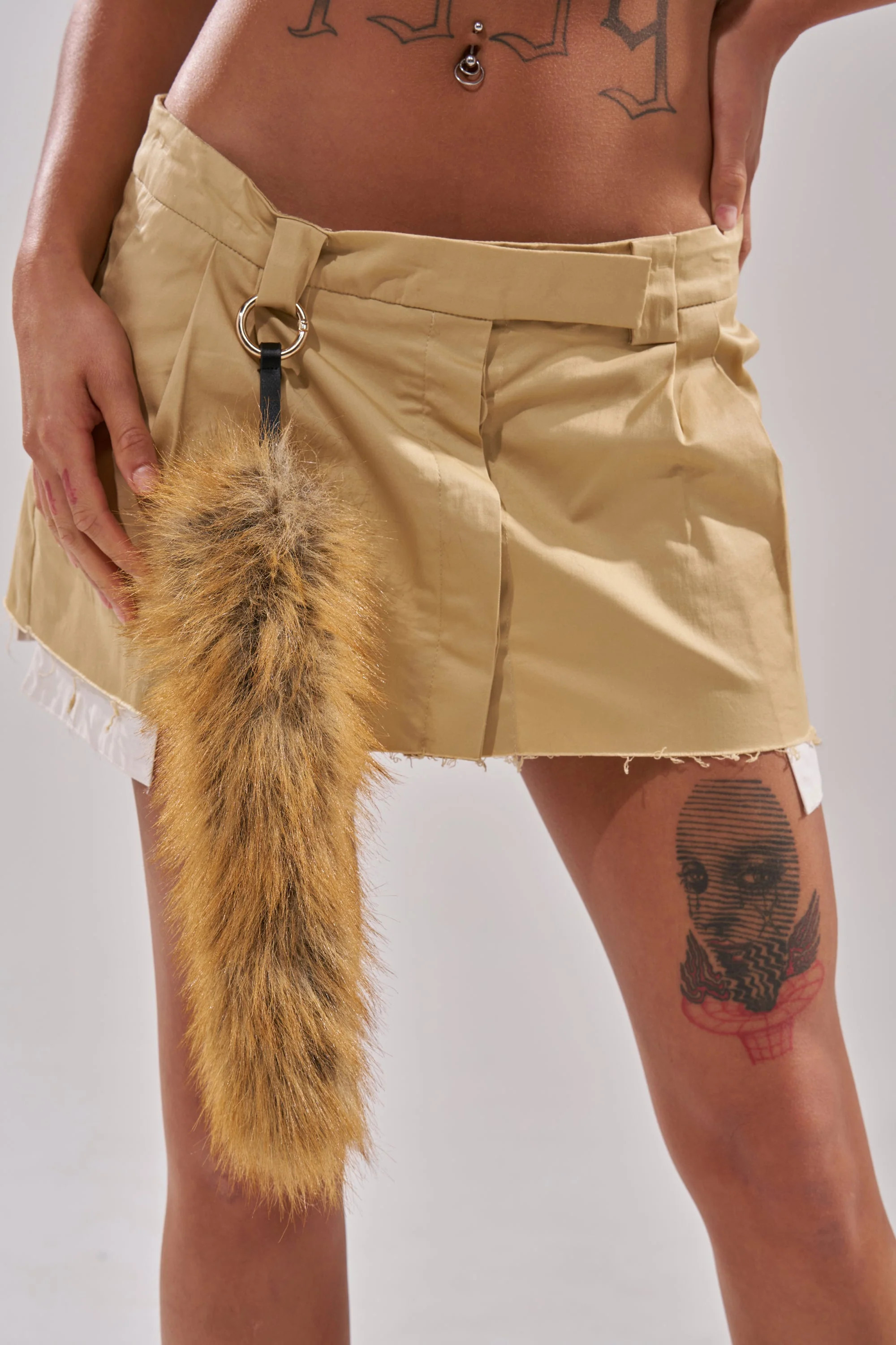 AKIRA That Gurl Faux Fur Keychain | Brown | AKIRA