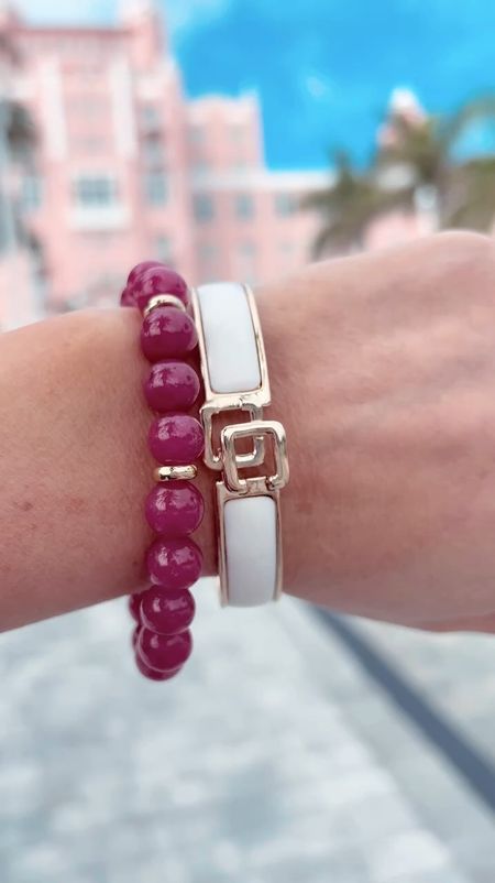 Spring bracelets under $50



#LTKSeasonal #LTKshoecrush #LTKstyletip #LTKitbag #LTKfindsunder50 #LTKfindsunder100 #LTKover40 #LTKmidsize #LTKtravel #LTKswim #LTKU #LTKFestival #LTKGiftGuide #LTKVideo