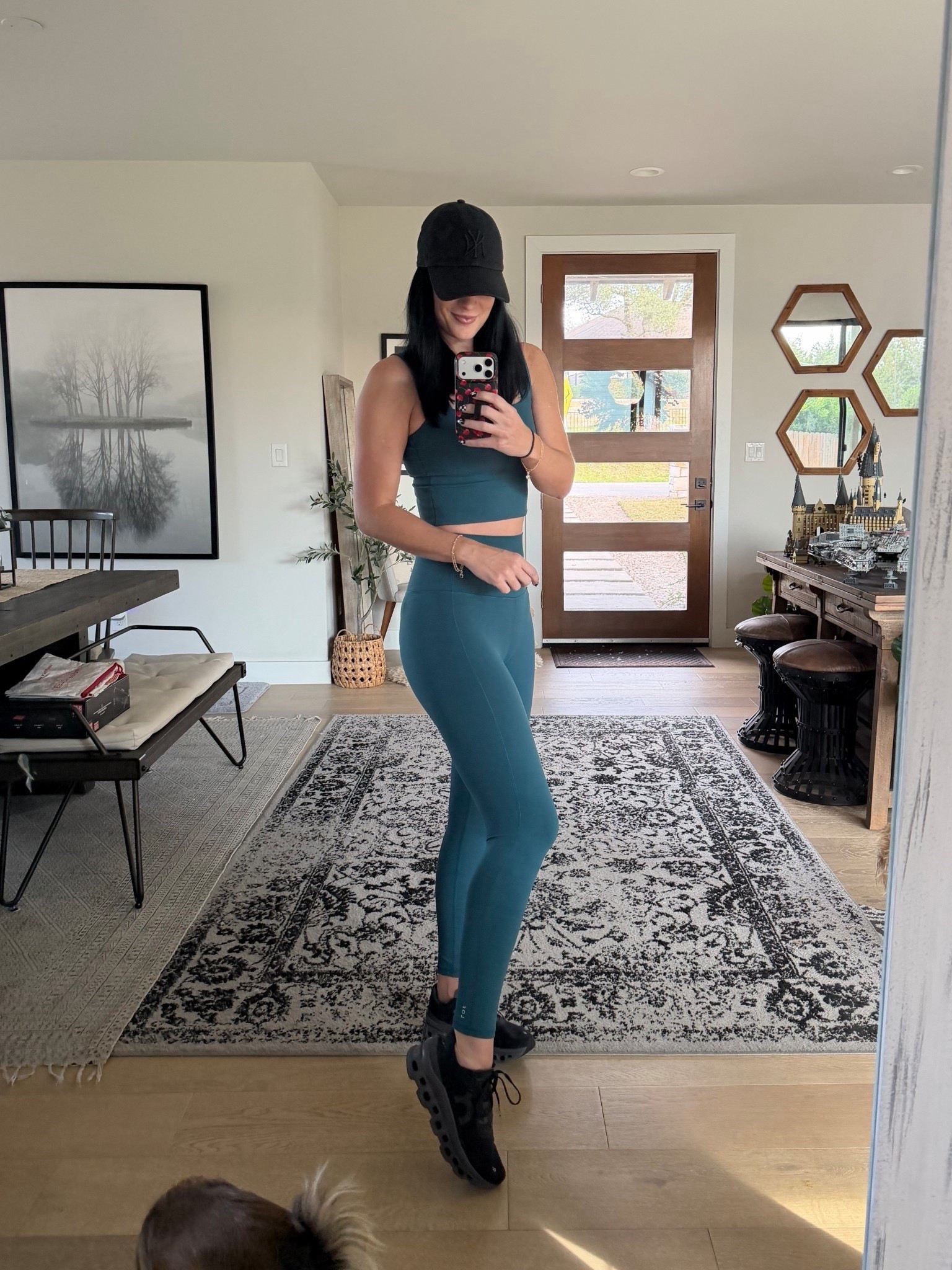 Absolutely in love with this new workout set from Left on Friday. I’m wearing a medium in the sports bra and a small in the leggings.



#LTKselfcare #LTKActive #LTKfitnessgoals