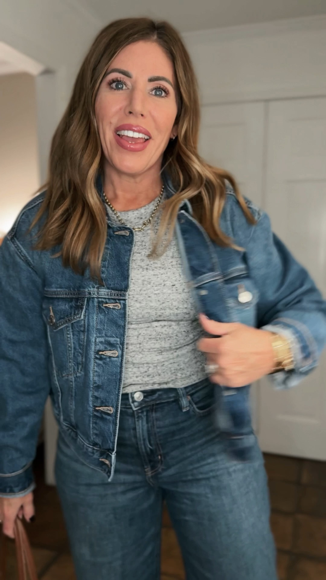 Stack an extra 30% off with code AEFALL30 at @American Eagle Outfitters 

Cozy soft long sleeve tee/ medium
Cropped denim jacket with removable faux fur collar, size large
Ultra high rise, dreamy drape, wide leg jeans/eight long





Casual fall outfit

#LTKSaleAlert #LTKootd #LTKOver40