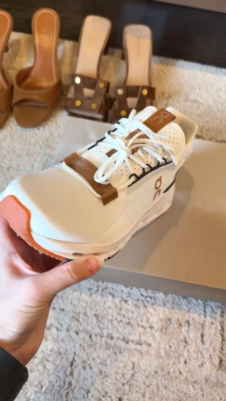 ON Running
Sneakers 

#LTKfitnessgoals #LTKSeasonal #LTKActive