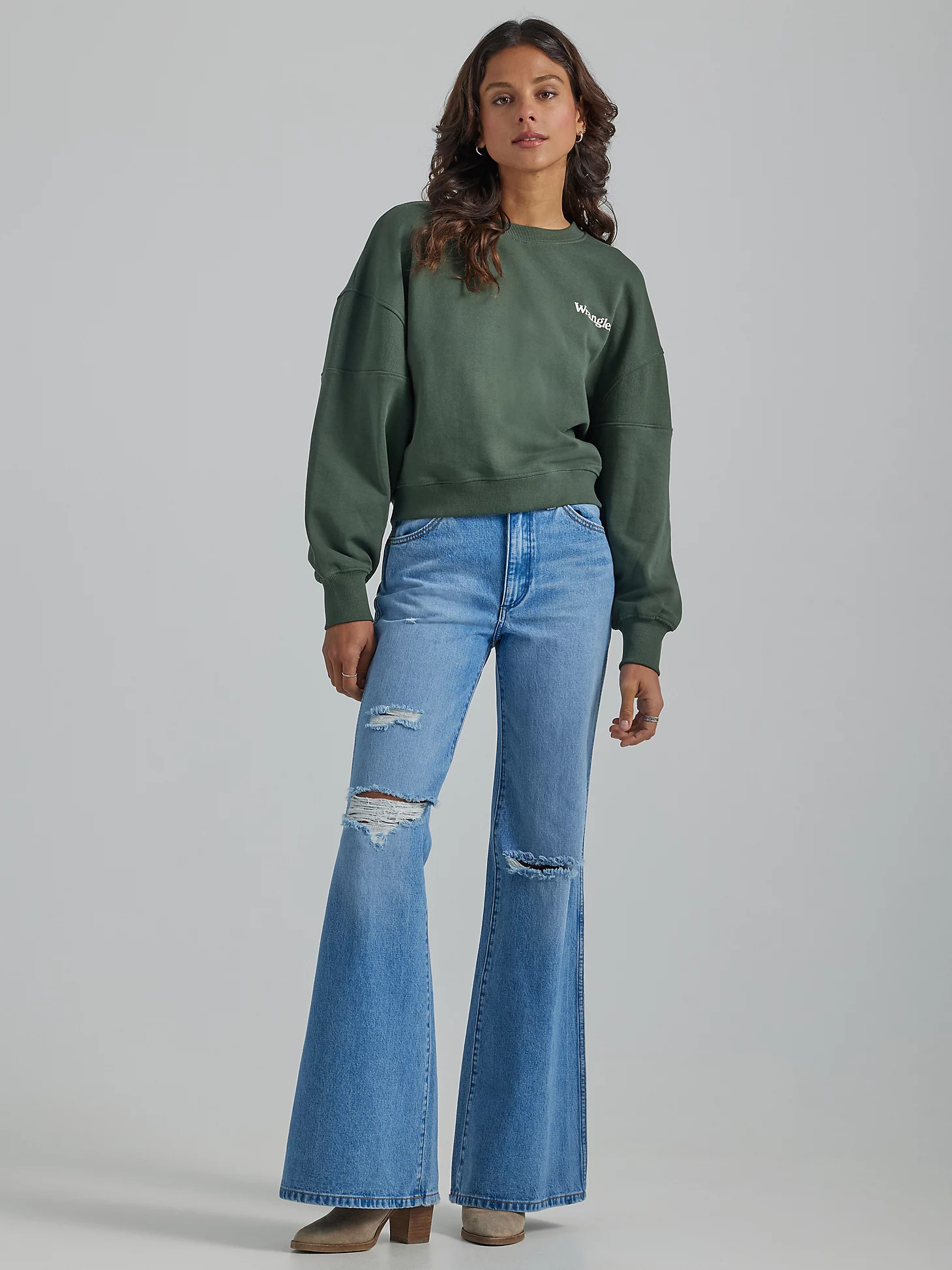 Women's Destructed Wanderer Flare Jean in Good Intentions | Wrangler