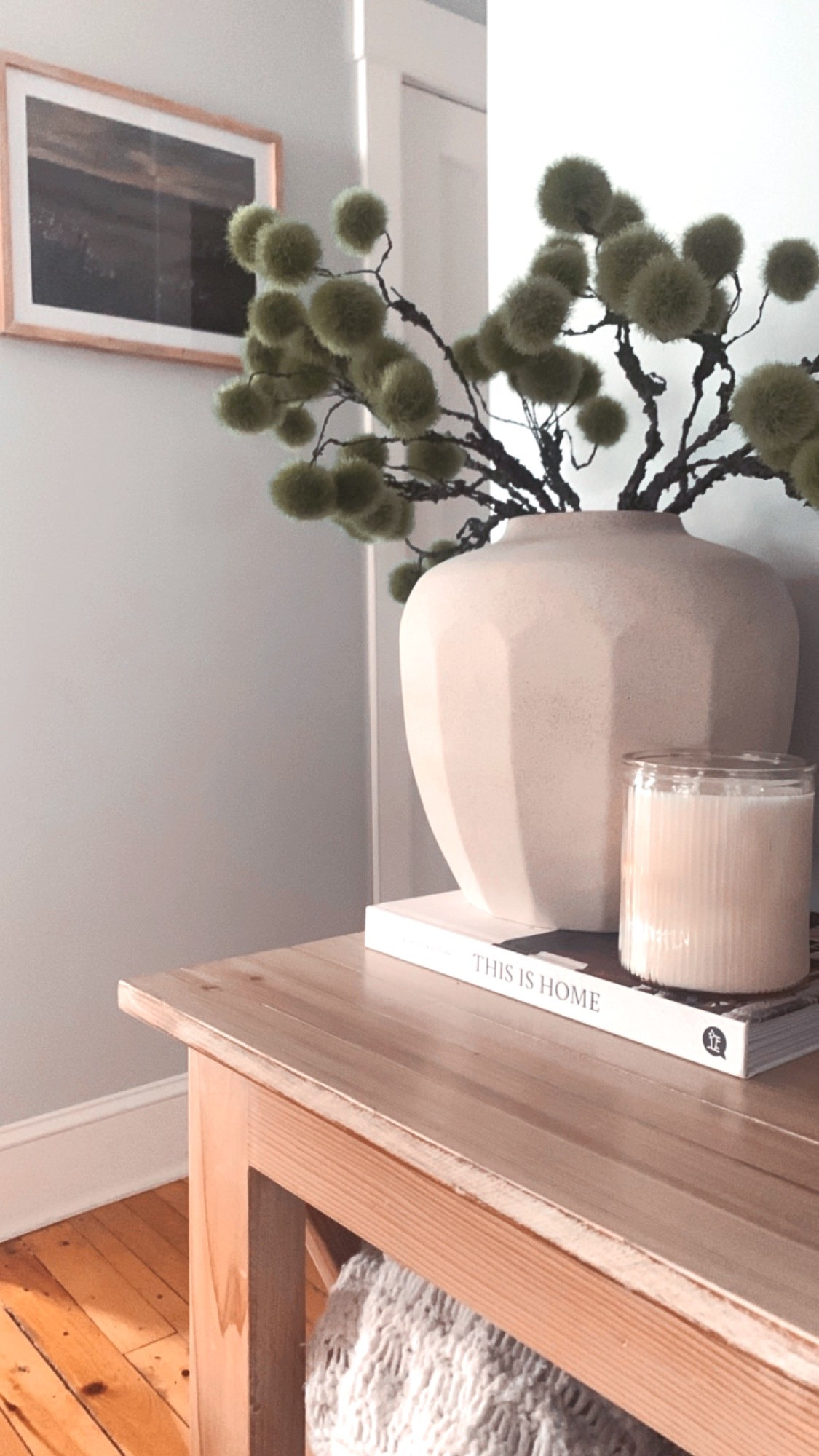 Crisp clean fall decor can be so simple and yet so elegant 

I love these stems so much! They are so realistic and unique 



#LTKSeasonal #LTKHome #LTKStyleTip