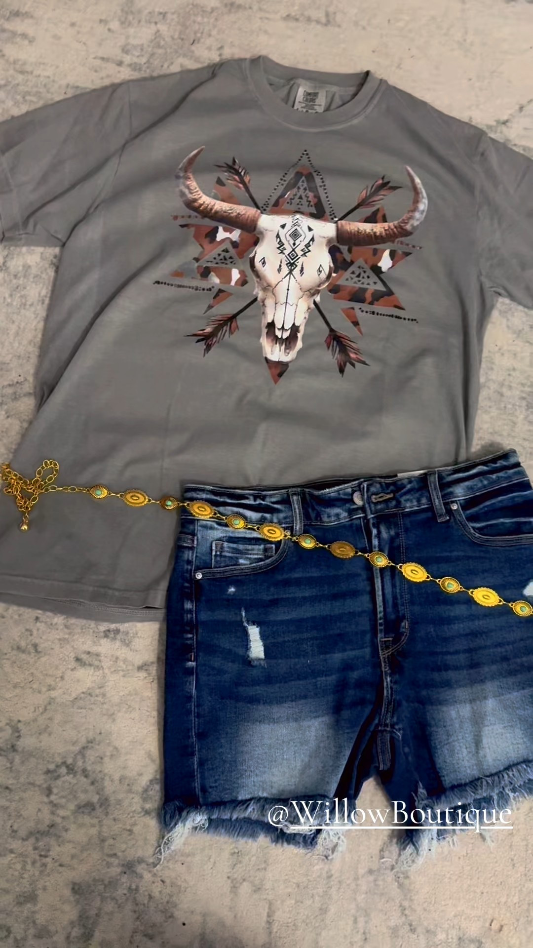 Willow Boutique 🖤
Western Country Concert Bundle
(you pick the bottoms + get a surprise top!)
*use code: TARALEE for 20% off!

#LTKootd #LTKSpringSale #LTKFestival