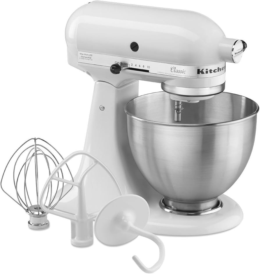 KitchenAid Classic Series 4.5 Quart Tilt-Head Stand Mixer K45SS, White | Amazon (US)