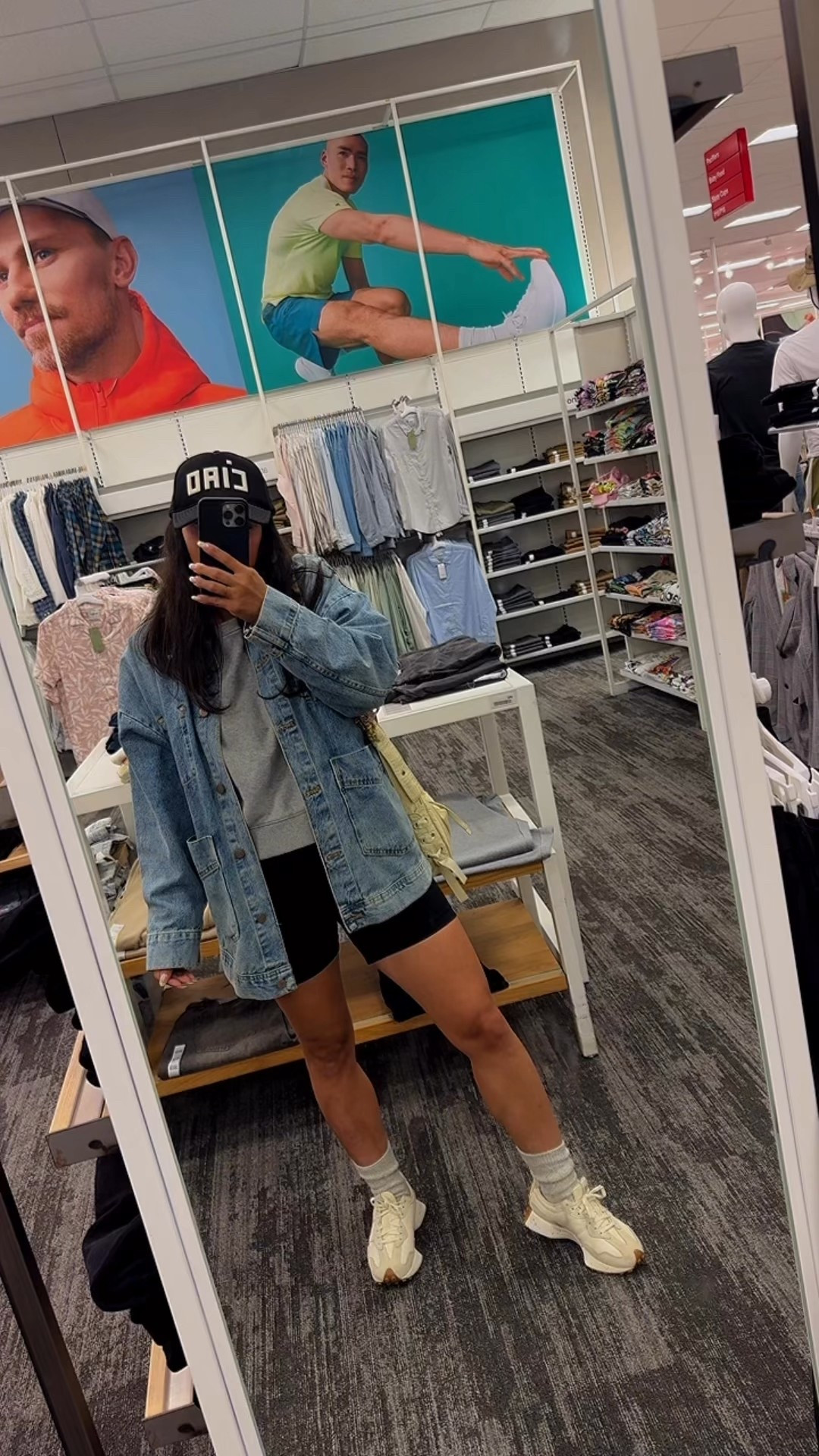 Outfit of the day: living in my free people jacket it looks so heavy but when I tell you, it’s so lightweight.. it is so light and  airy! I don’t know what magic they put into this material but it is amazing. I love it and I feel like you need it because it literally elevates everything I wear. 


#LTKStyleTip #LTKSummerEdit #LTKPetite

#LTKSummerEdit #LTKStyleTip #LTKPetite