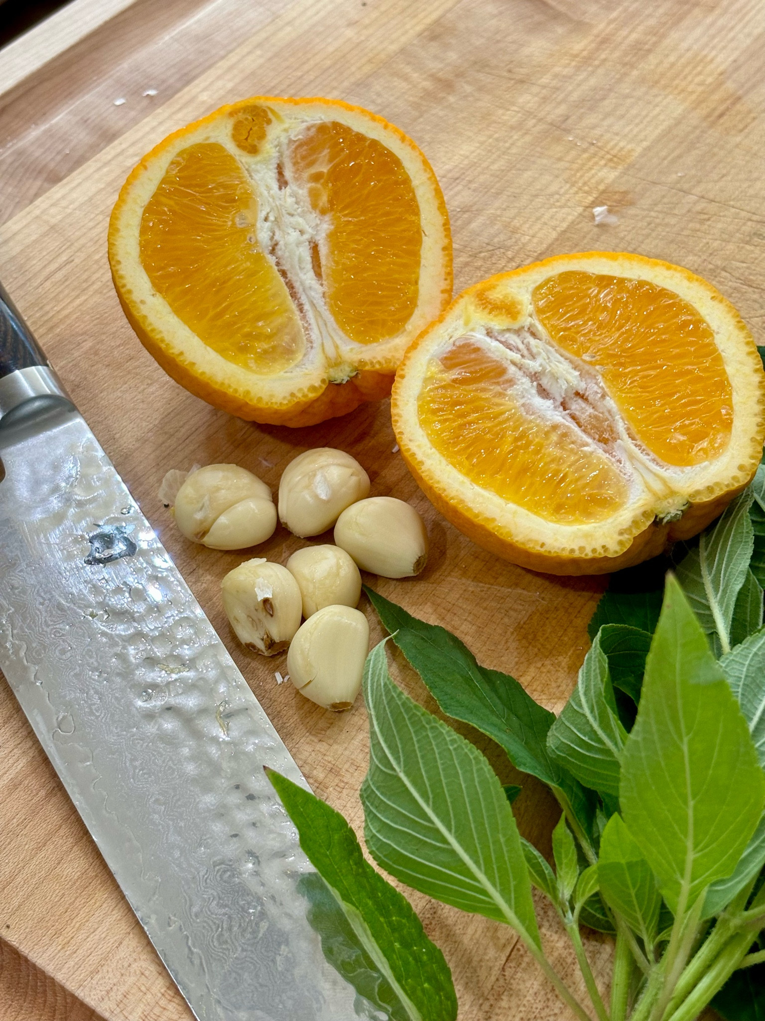 Amazon Kitchen Favorites 

#kitchenknife #knife #pans #dutchoven 